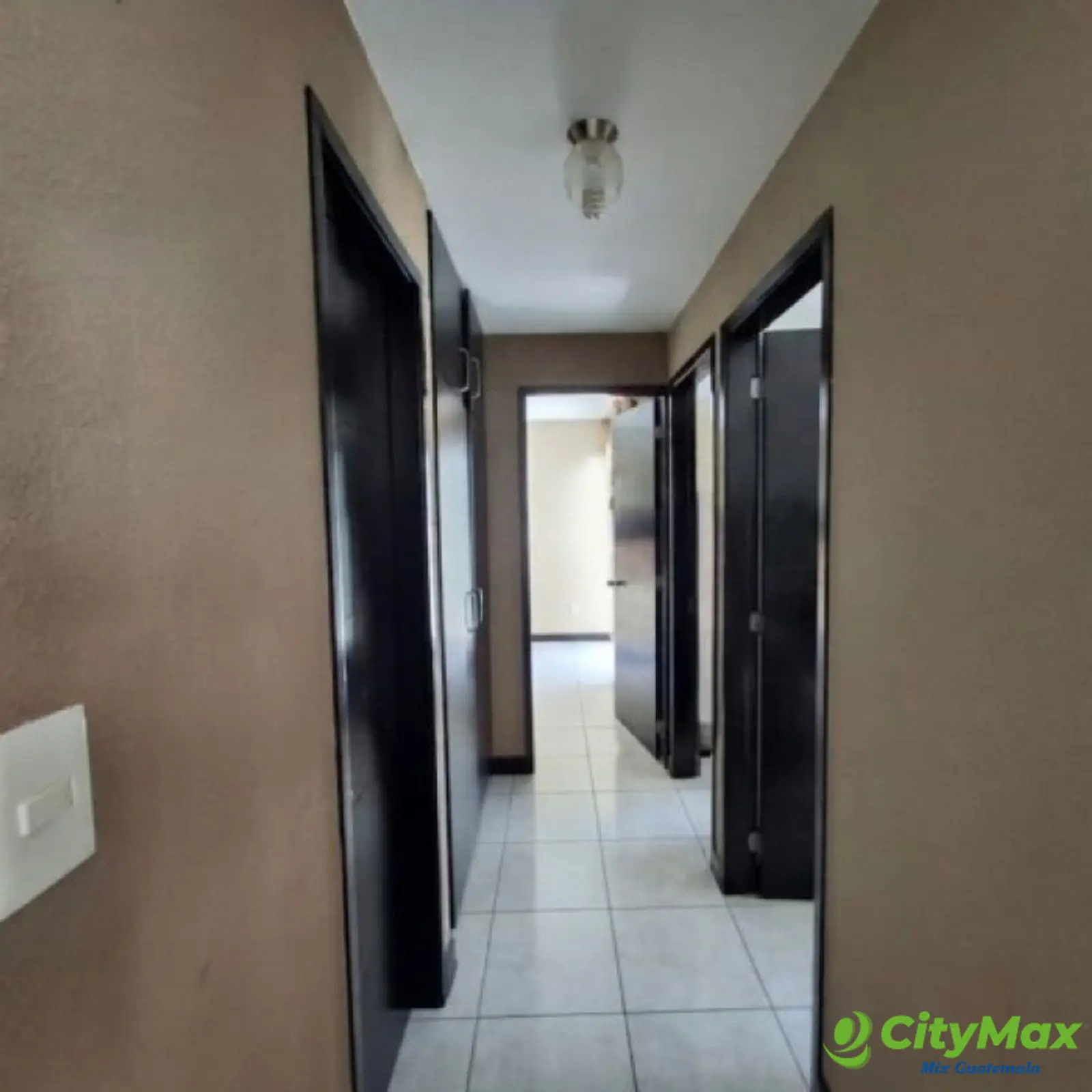 Apartamento en Venta Alta Villa El Naranjo Z. 11 Mixco - foto 6