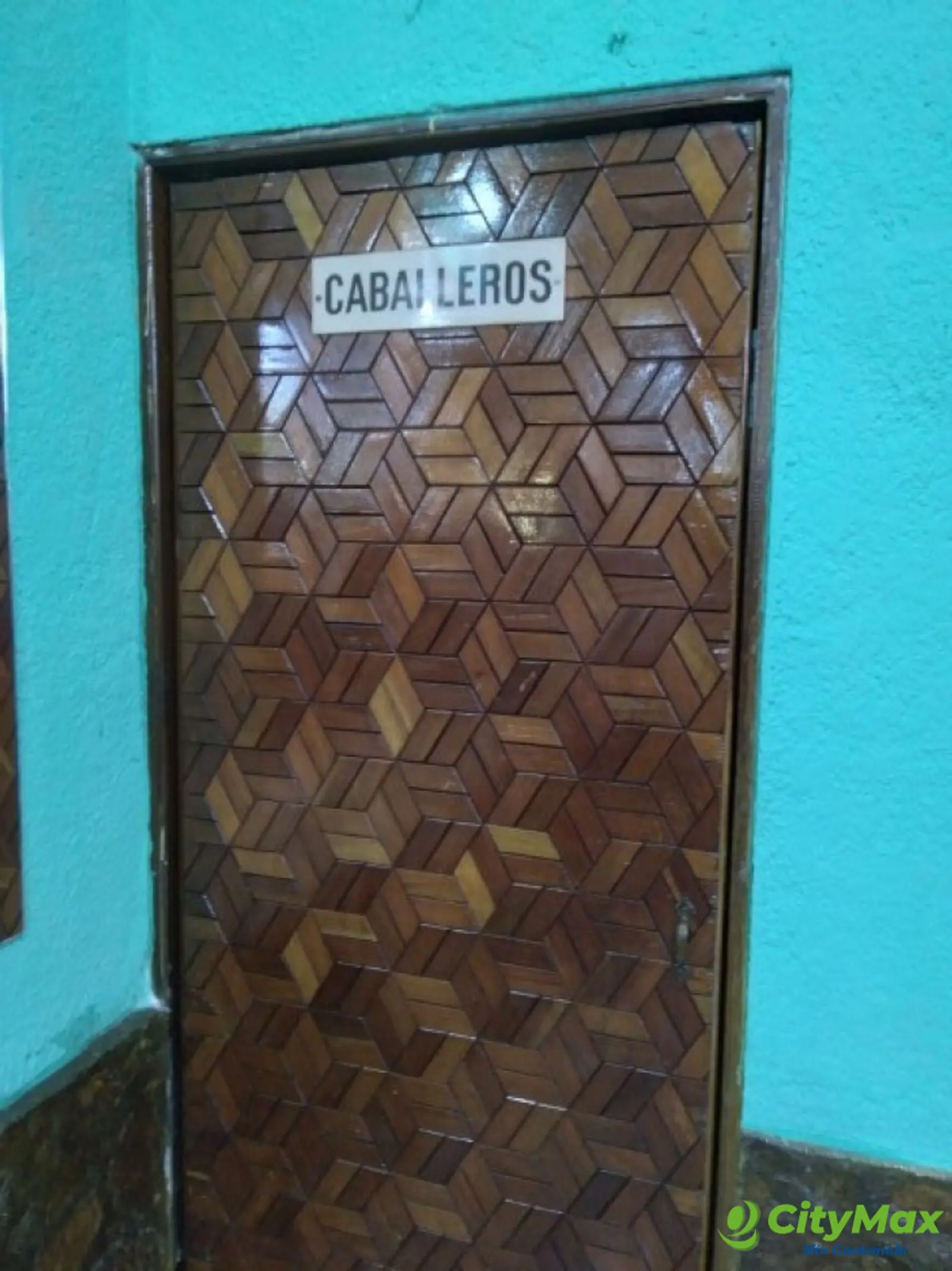 Edificio en Venta Zona 11 Guatemala. Ideal para eventos - foto 16