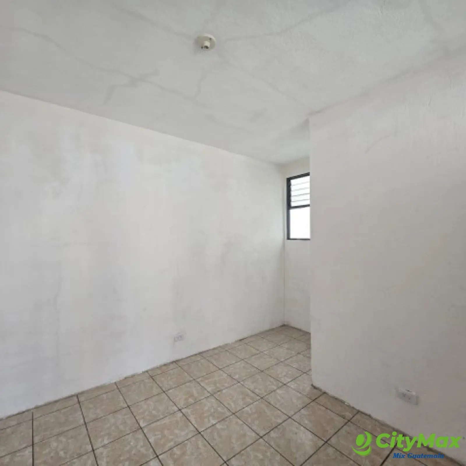 Casa en Renta para Negocio u Oficinas Zona 12 Guatemala - foto 25