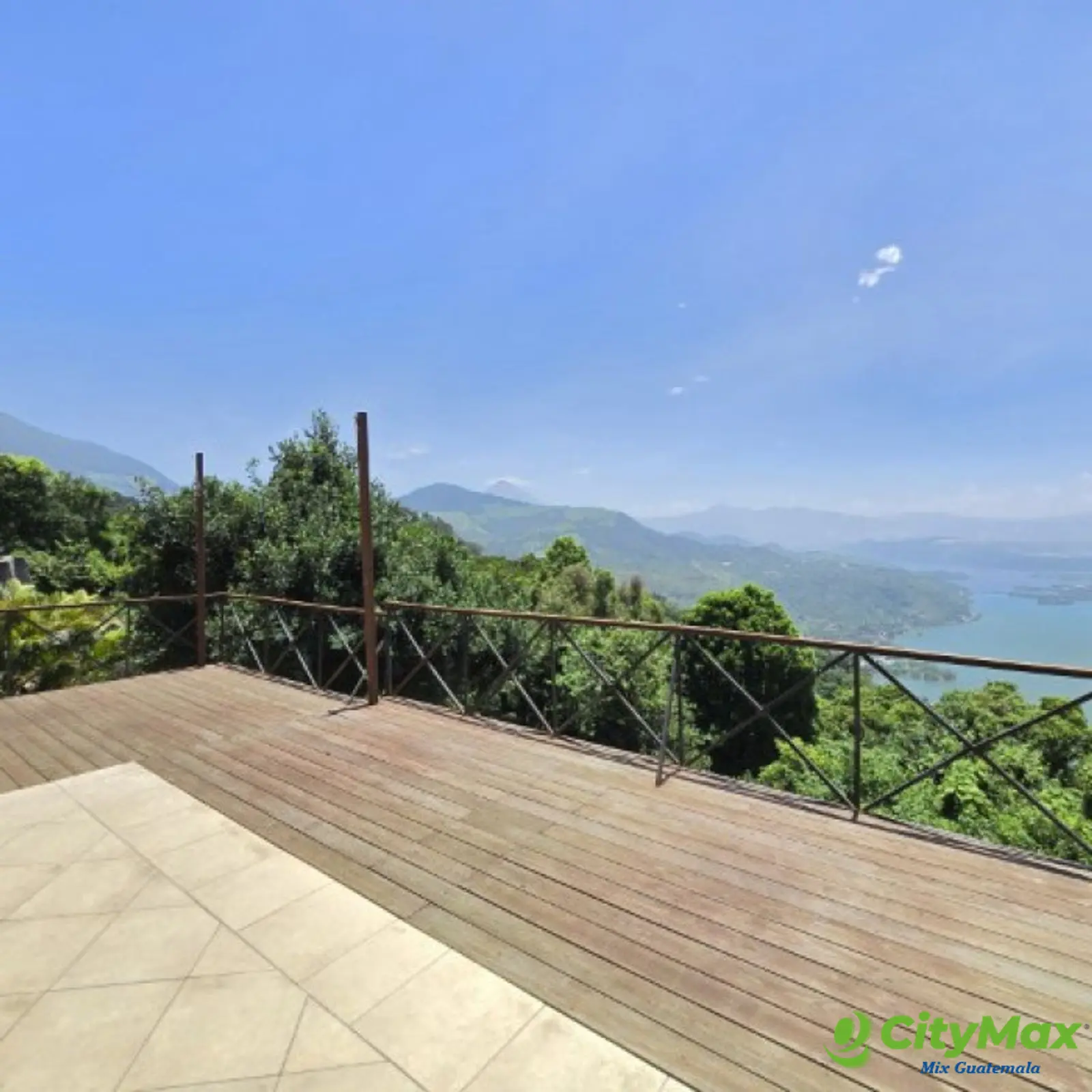 Casa en Venta con Vista Panorámica al Lago de Amatitlán - foto 4