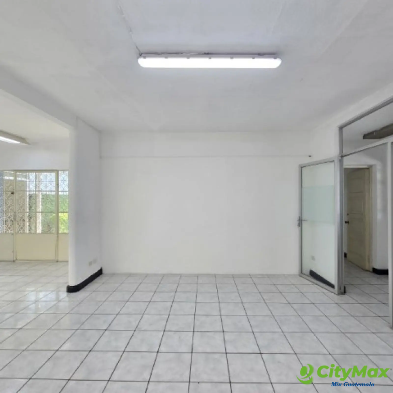 Propiedad para Uso Comercial en zona 12 - foto 21