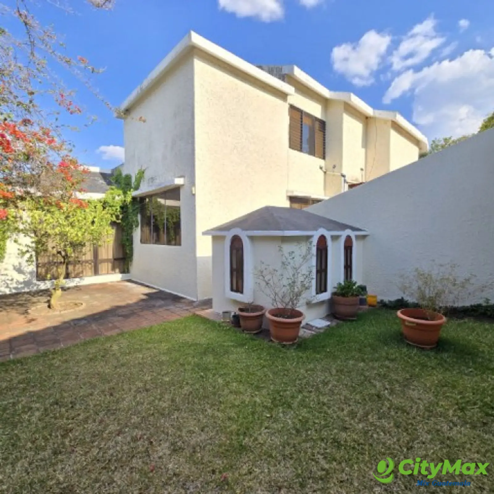Casa en Venta Balcones de San Cristóbal, Guatemala - foto 4