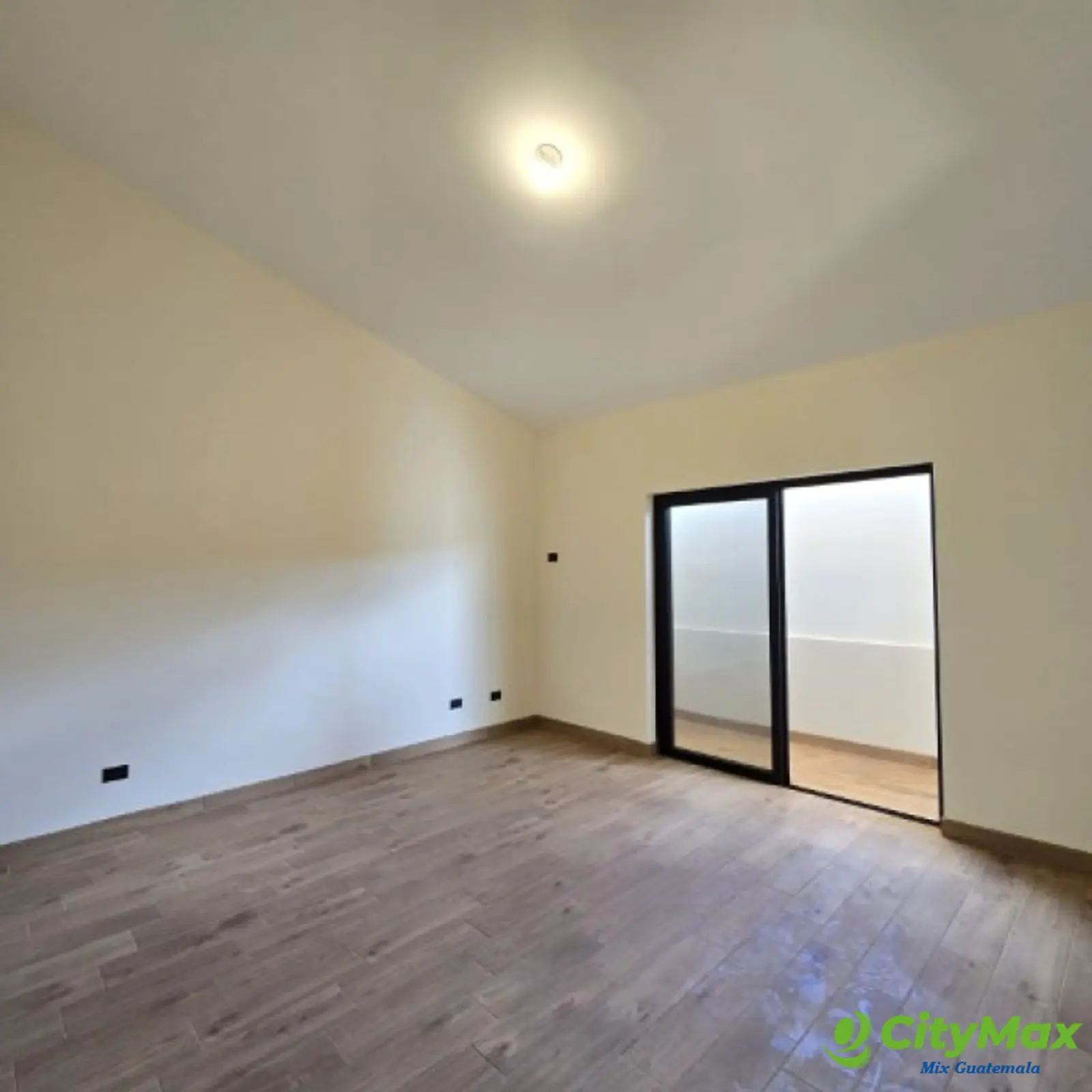 Casa Nueva en Renta Sector B1 San Cristóbal Z. 8 Mixco - foto 23