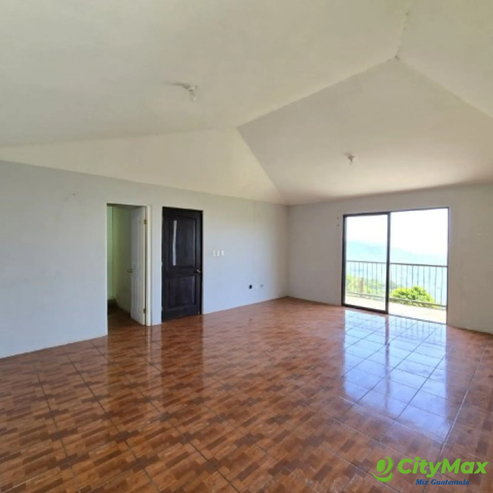 Casa en Venta con Vista Panorámica al Lago de Amatitlán - foto 21