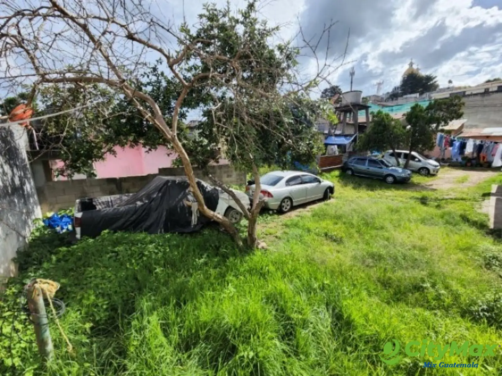 Terreno Comercial en Renta Zona 1 Mixco, por el parque - foto 14