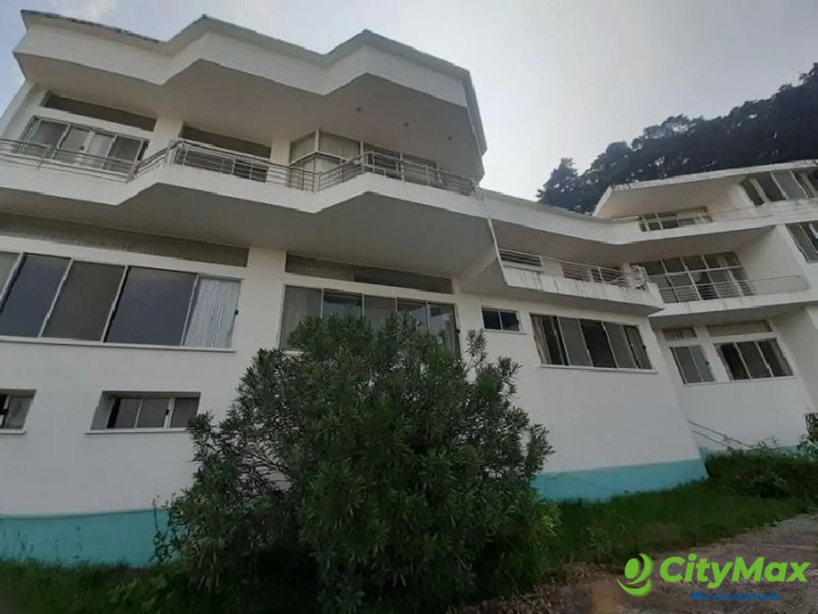 Mansión en Renta o Venta en Santa Catarina Pinula - foto 4
