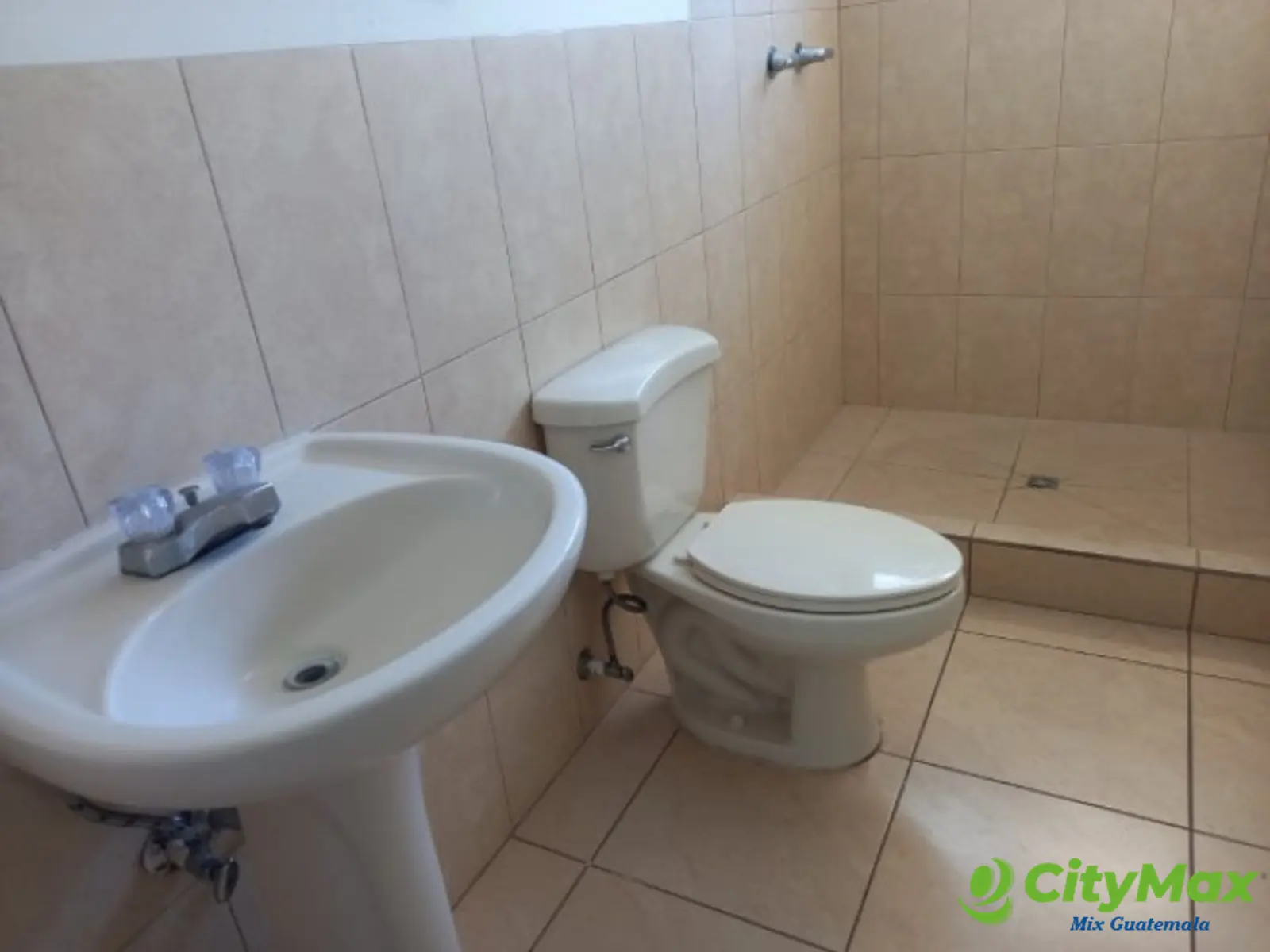 Apartamento Semi-Amueblado en Renta, Torres Villa Linda - foto 14