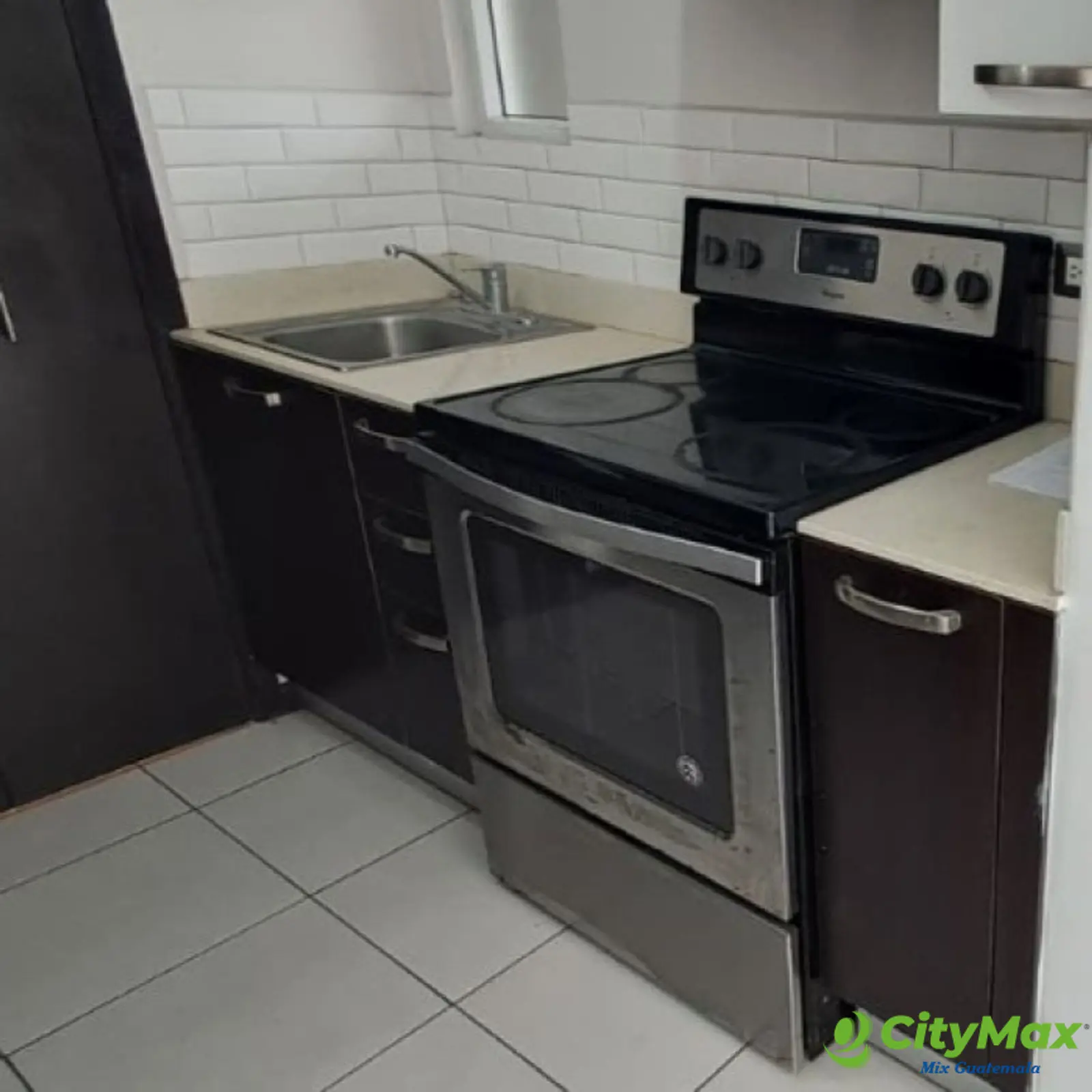 Apartamento en Alquiler Vistas de Las Charcas Zona 11 - foto 4