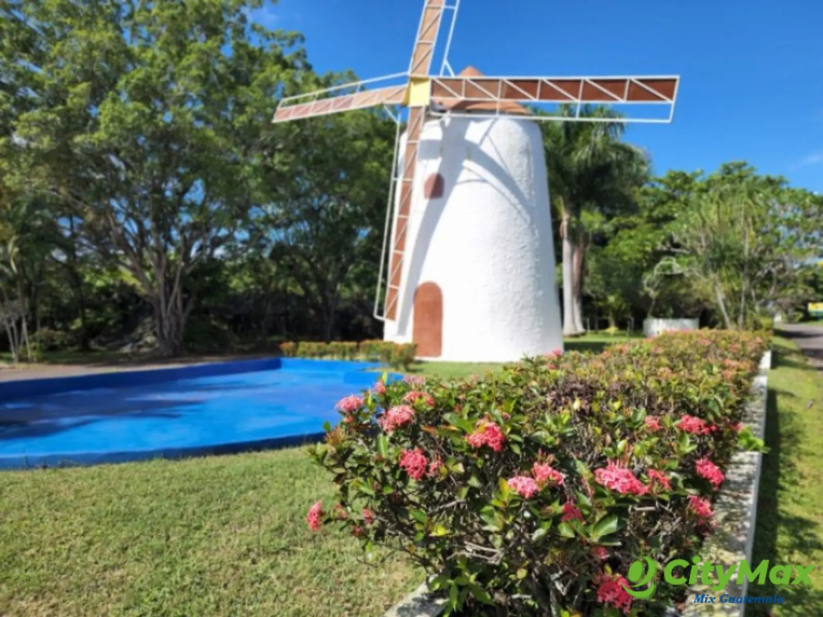 Terreno Vacacional en Venta en Lagunas de Torremolinos - foto 3