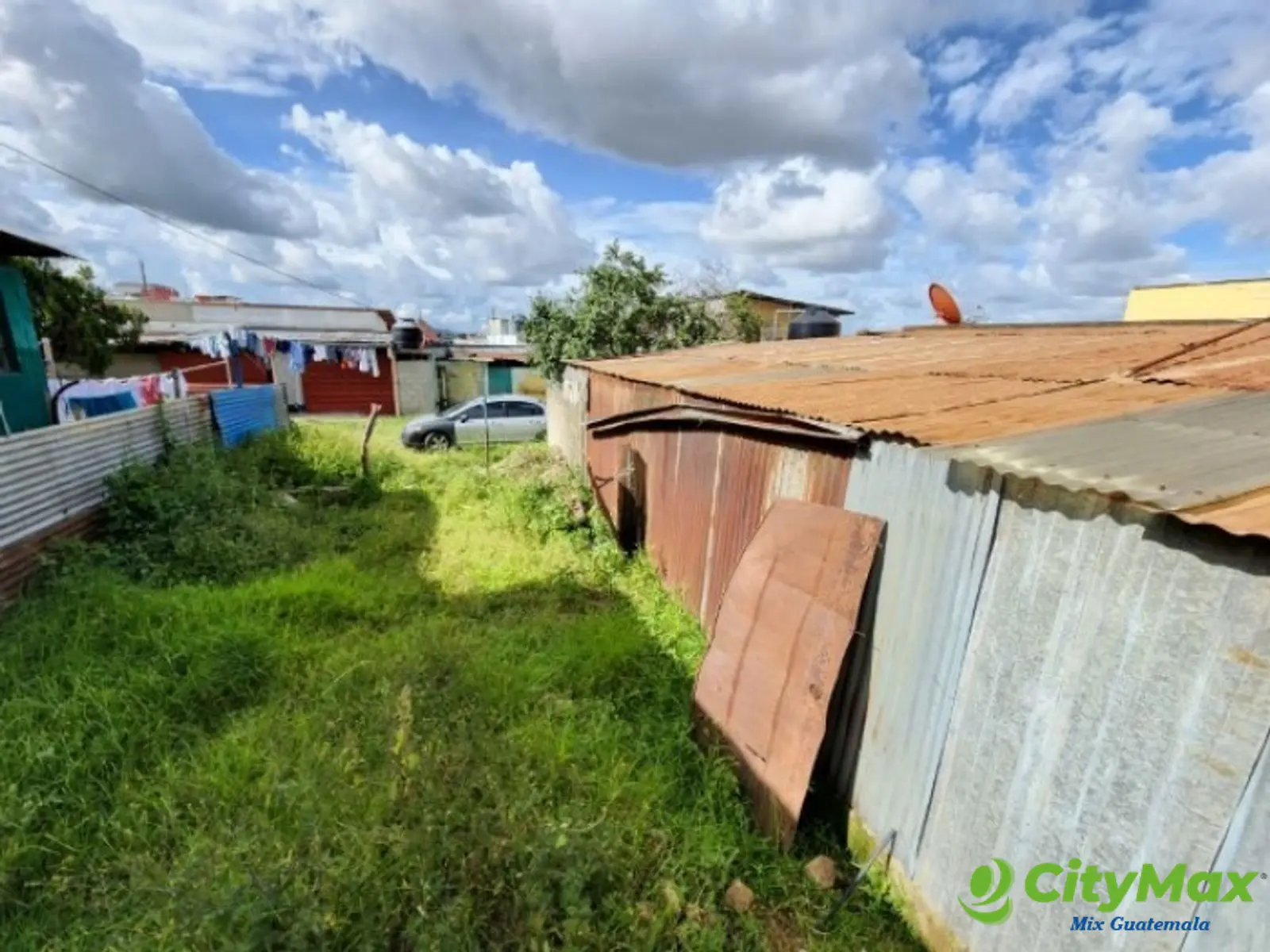 Terreno Comercial en Renta Zona 1 Mixco, por el parque - foto 17