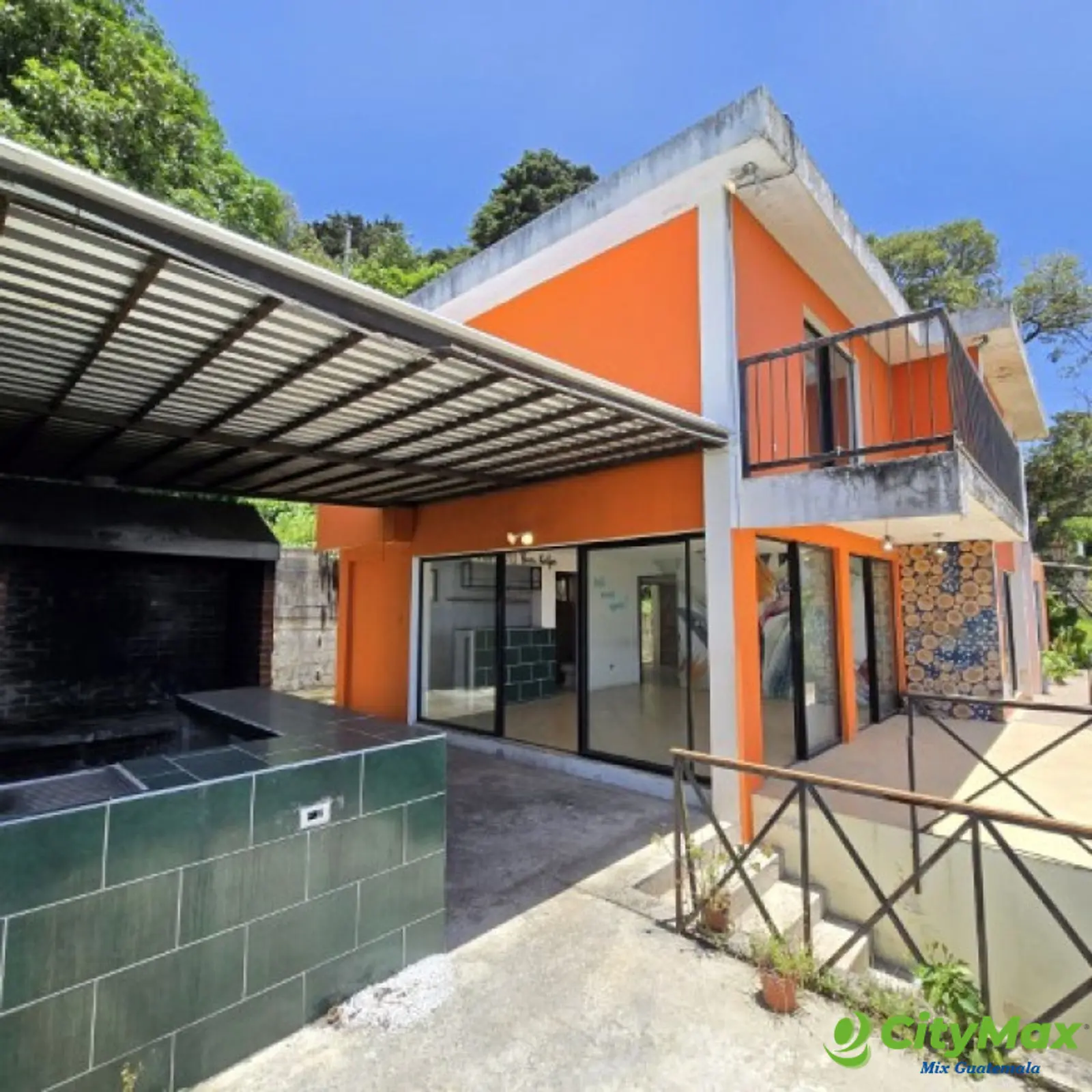 Casa en Venta con Vista Panorámica al Lago de Amatitlán - foto 3