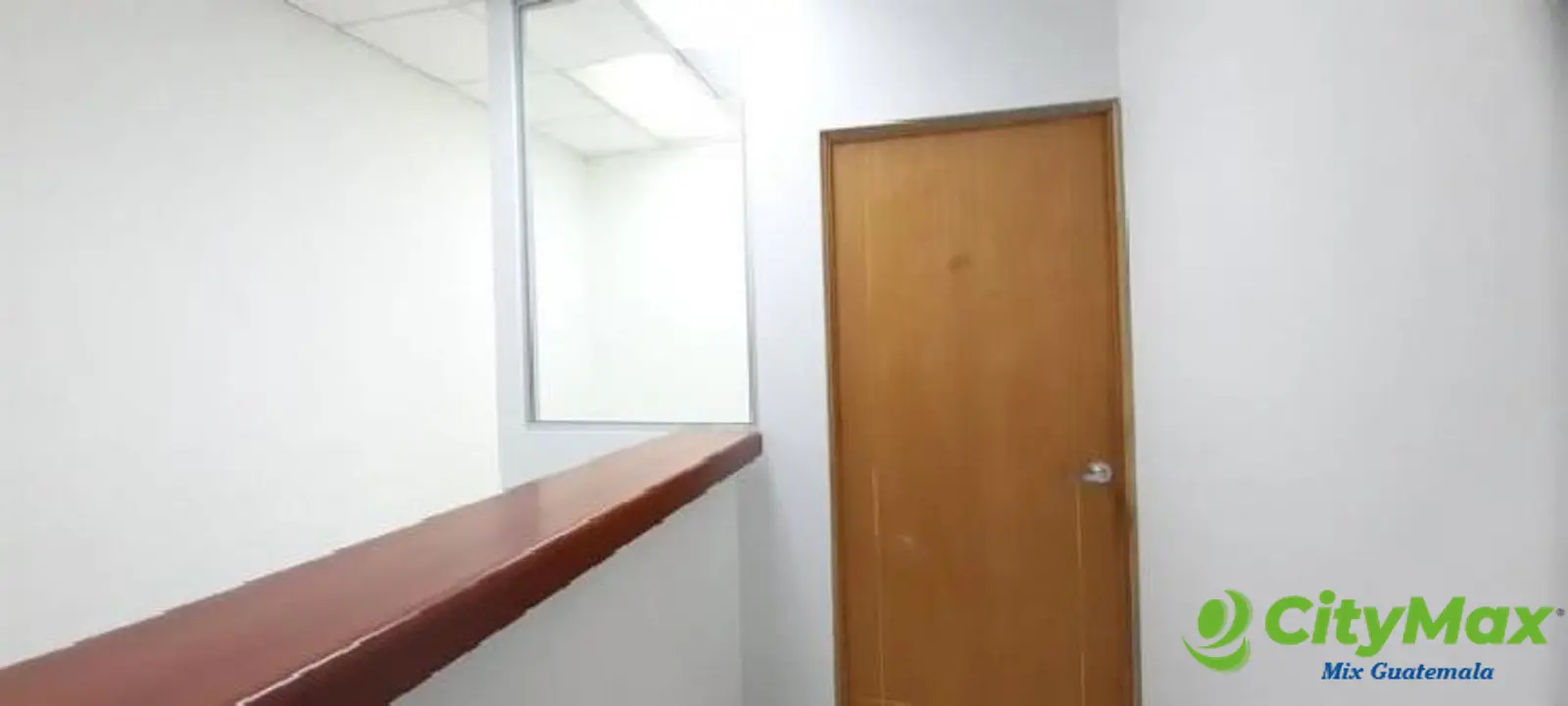 Oficina en Renta Zona Pradera Zona 10 de 93mts² - foto 4