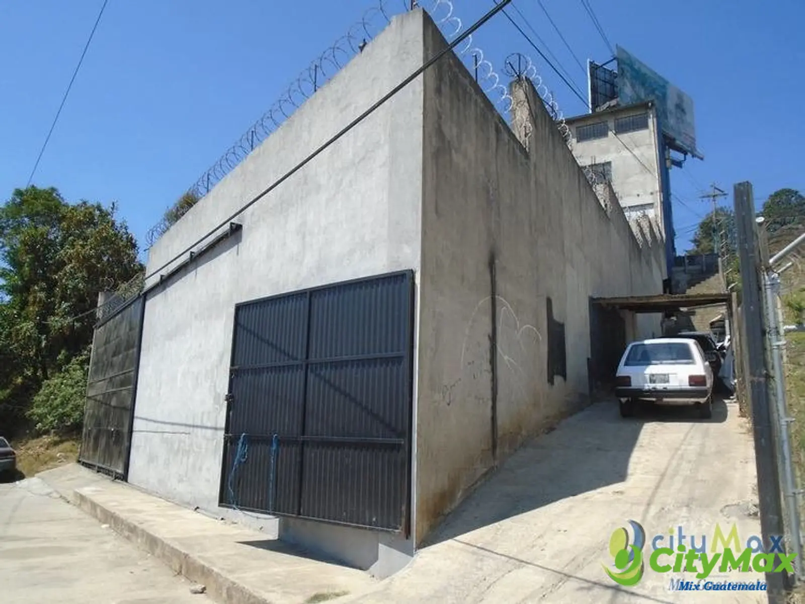 EDIFICIO COMERCIAL EN VENTA EN ZONA 1 DE MIXCO - foto 4