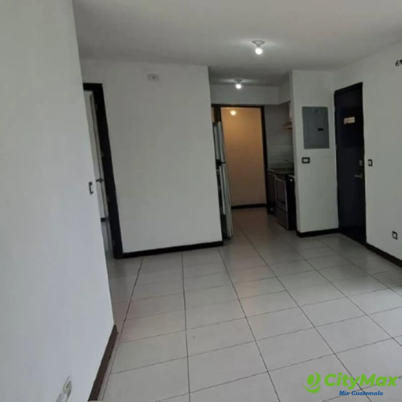 Apartamento en Alquiler Vistas de Las Charcas Zona 11 - foto 3