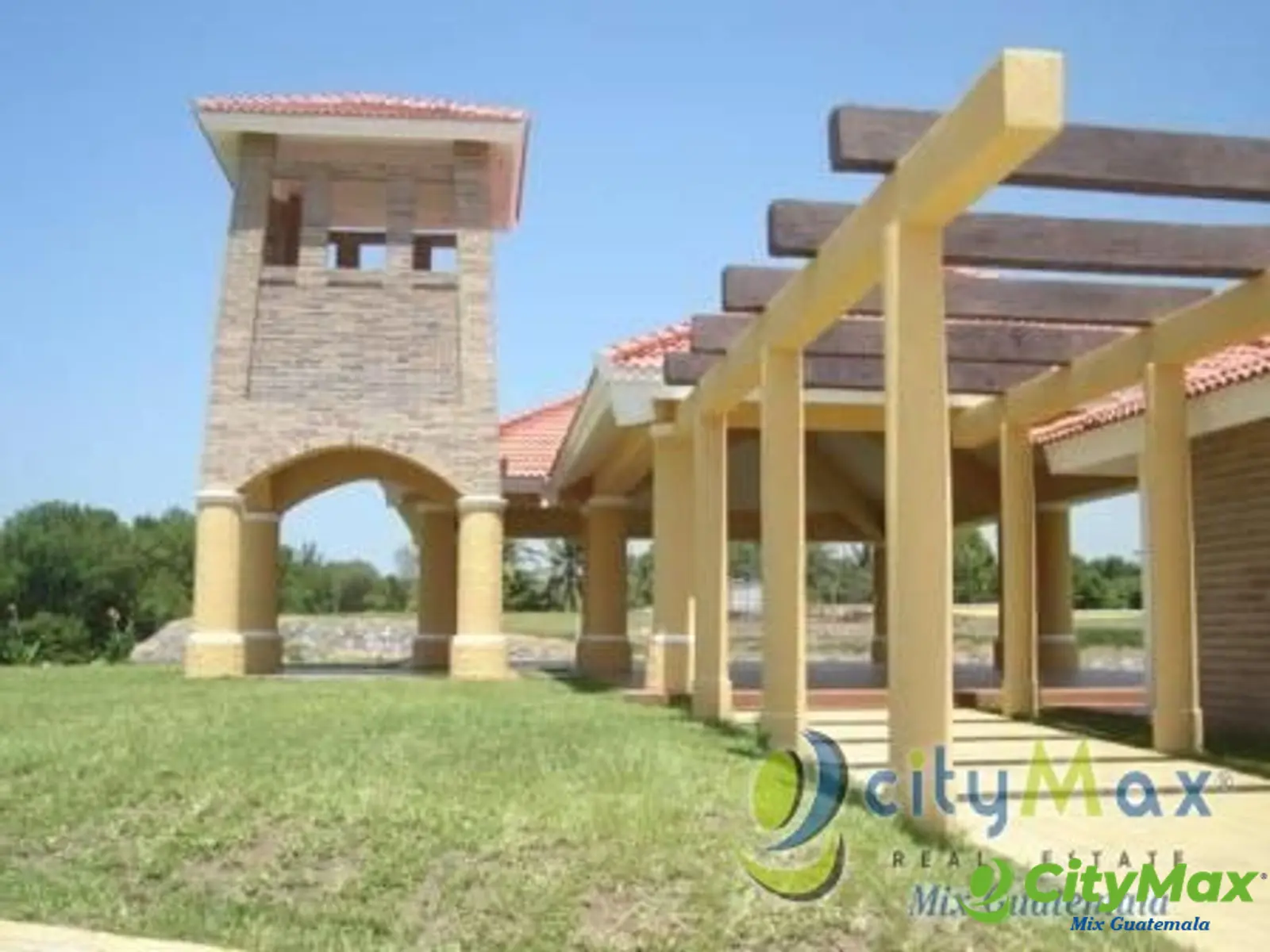 Terreno en venta  en kilometro 118.5 carretera Iztapa - foto 2