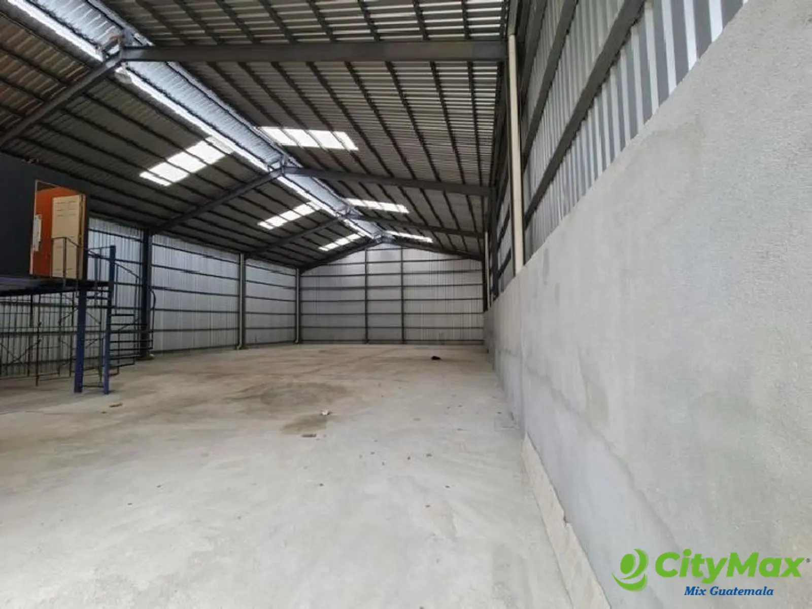 Ofibodega en Alquiler en condominio con garita Z6 - foto 9