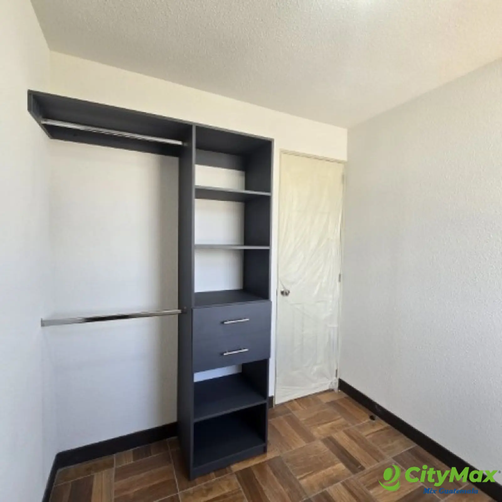 Apartamento en Renta Zona 8 Guatemala Santa Cecilia - foto 17