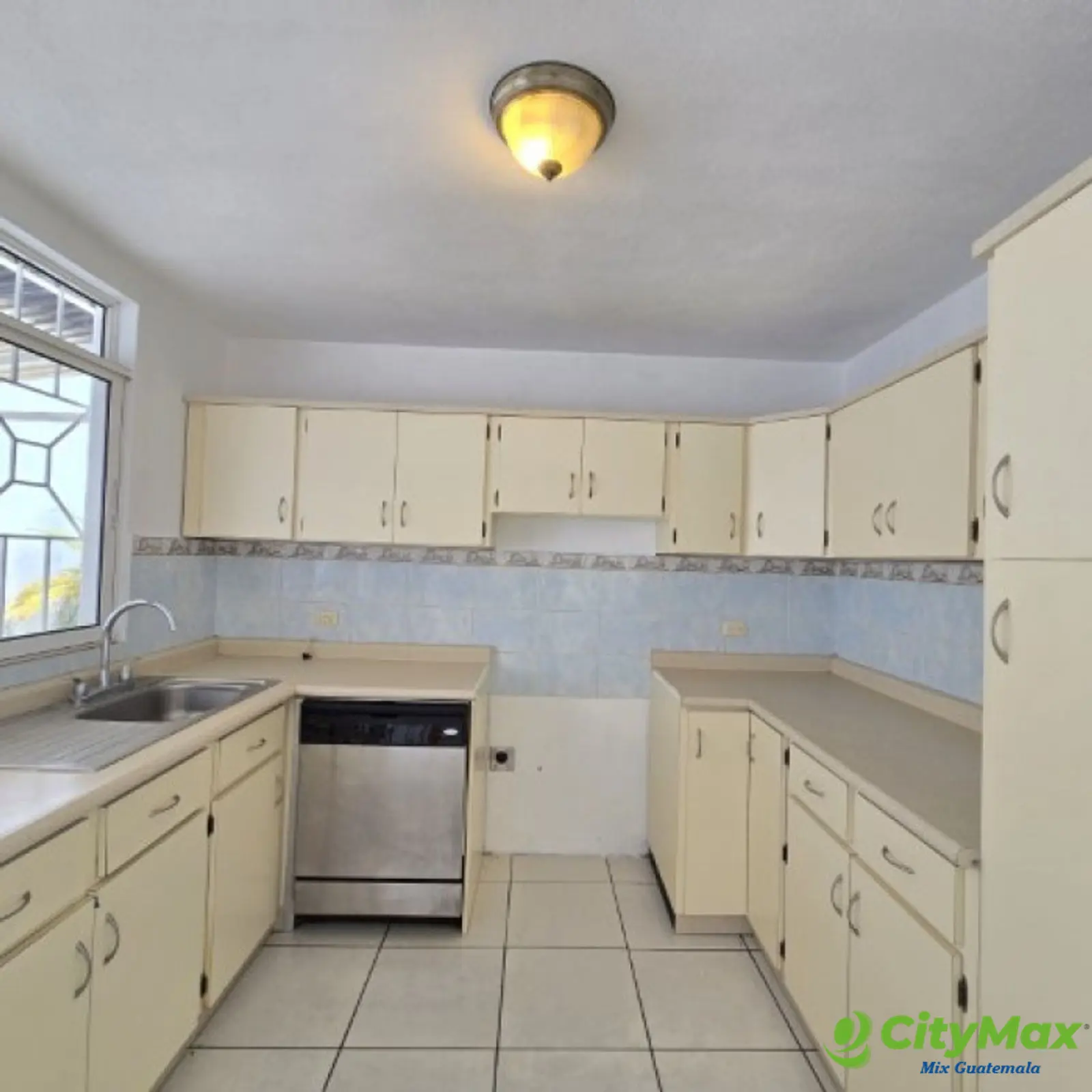 Casa con Amplio Terreno en Venta Bulevar San Cristóbal - foto 10