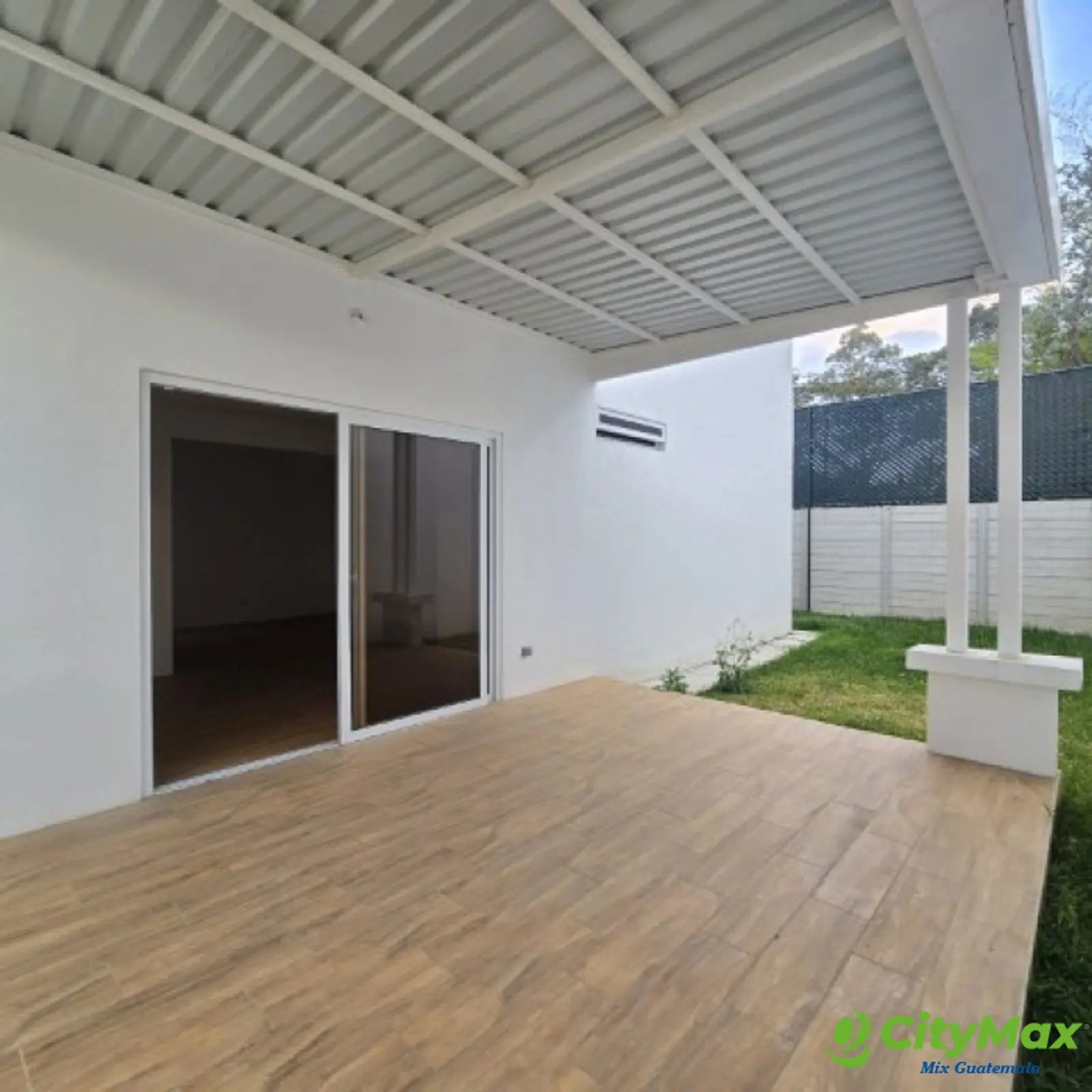 Casa en Renta Carretera a El Salvador Santa Elena II - foto 4