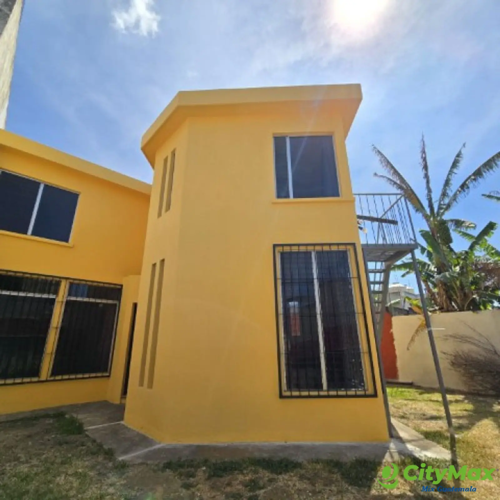 Casa en Venta Pinares de San Cristóbal Zona 8 de Mixco - foto 2