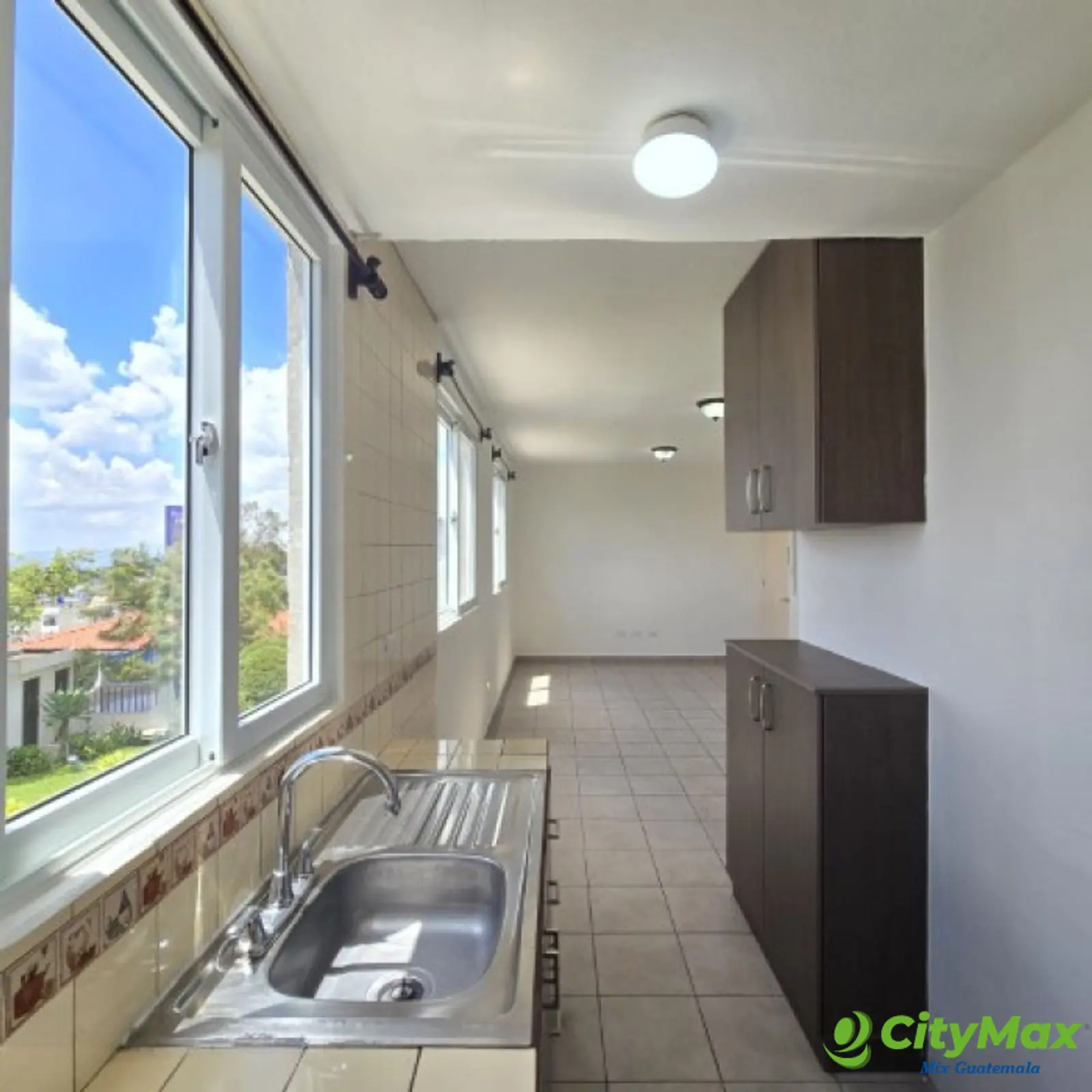 Apartamento en Renta San Cristóbal Zona 8 Mixco - foto 4