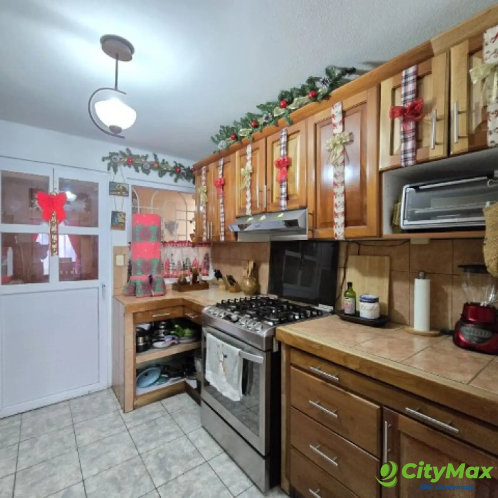 Casa en Venta Alamedas de Santa Clara Villa Nueva - foto 8