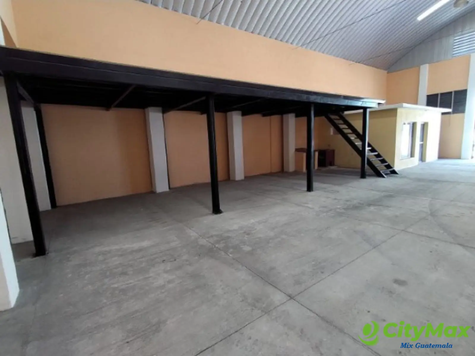 Bodega en Renta Zacapa a 600 mts Carretera al Atlántico - foto 2