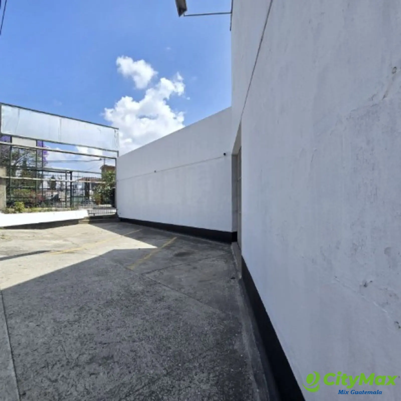 Propiedad para Uso Comercial en zona 12 - foto 4