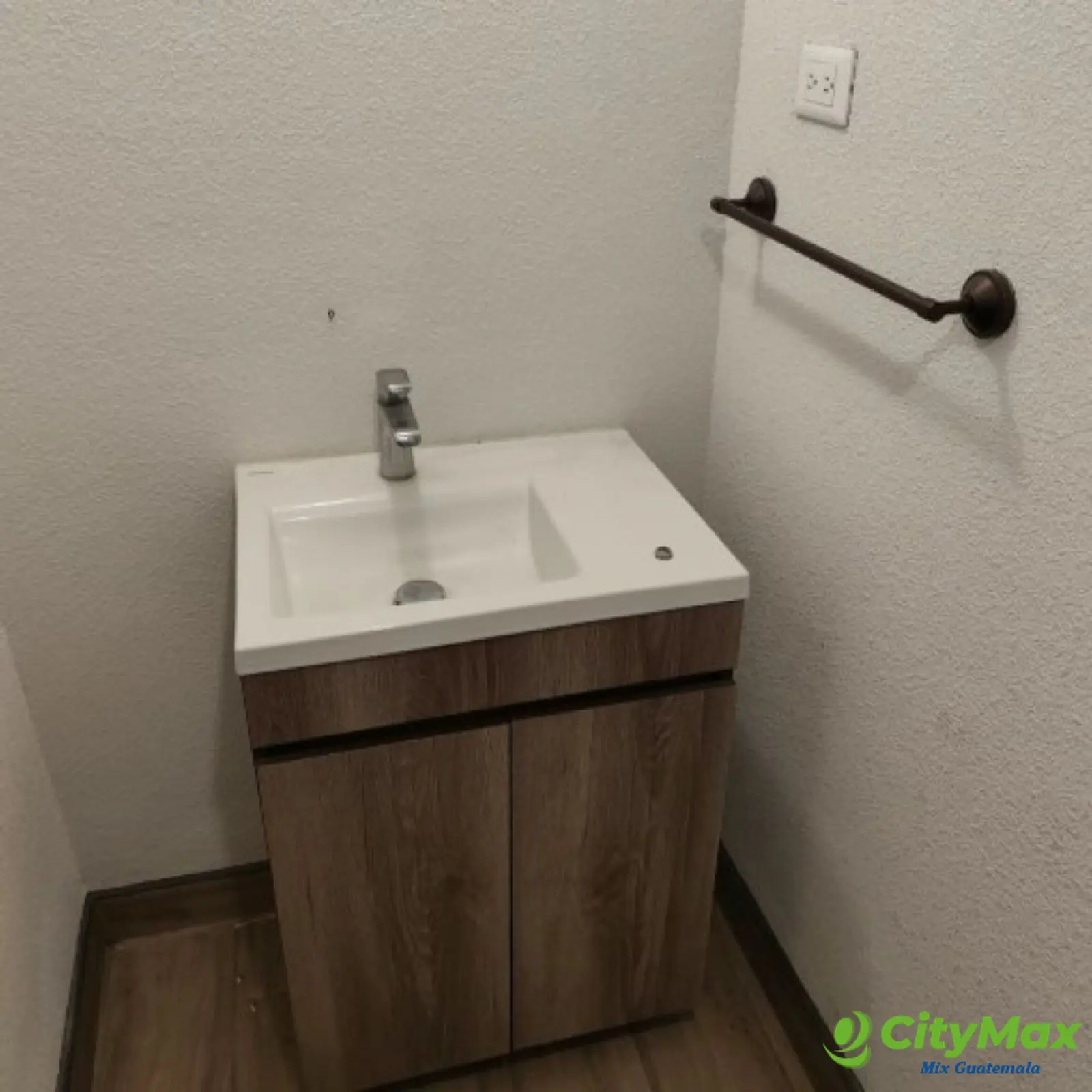 Apartamento Semi-Amueblado en Renta Edificio Unnido17 - foto 11