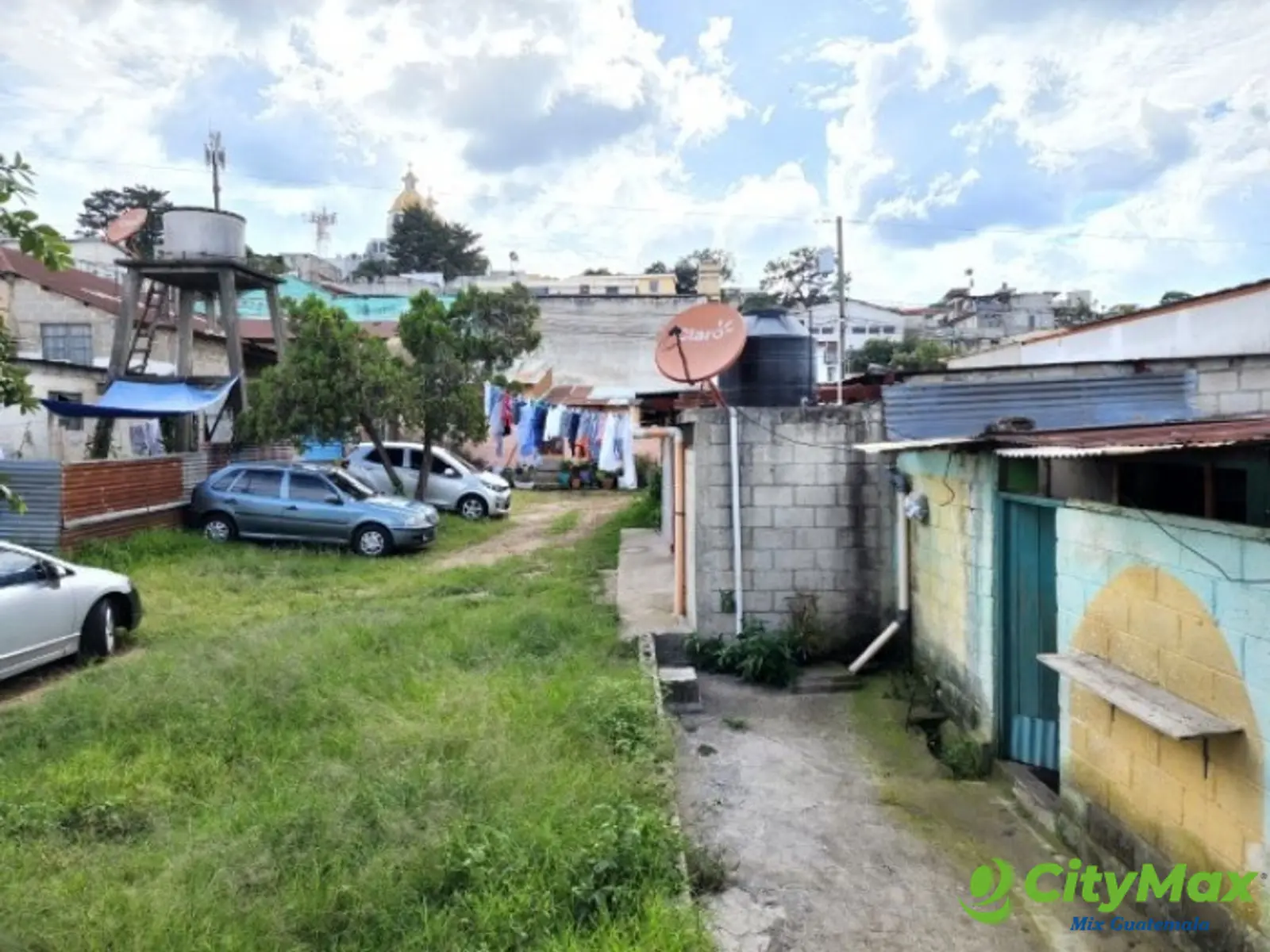 Terreno Comercial en Renta Zona 1 Mixco, por el parque - foto 11