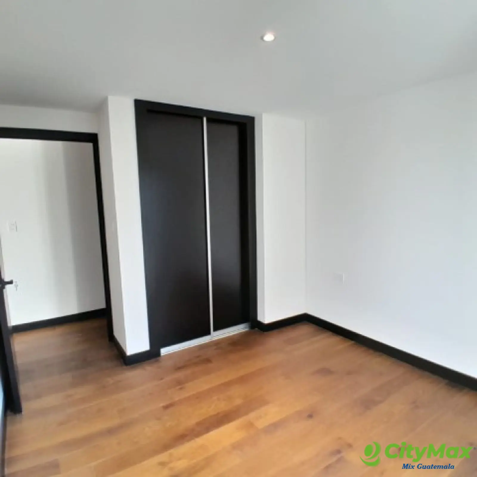 Apartamento en Alquiler Zona 11 Villa Mariscal - foto 10