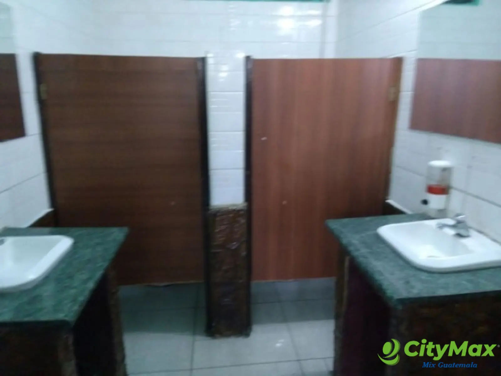 Edificio en Venta Zona 11 Guatemala. Ideal para eventos - foto 10