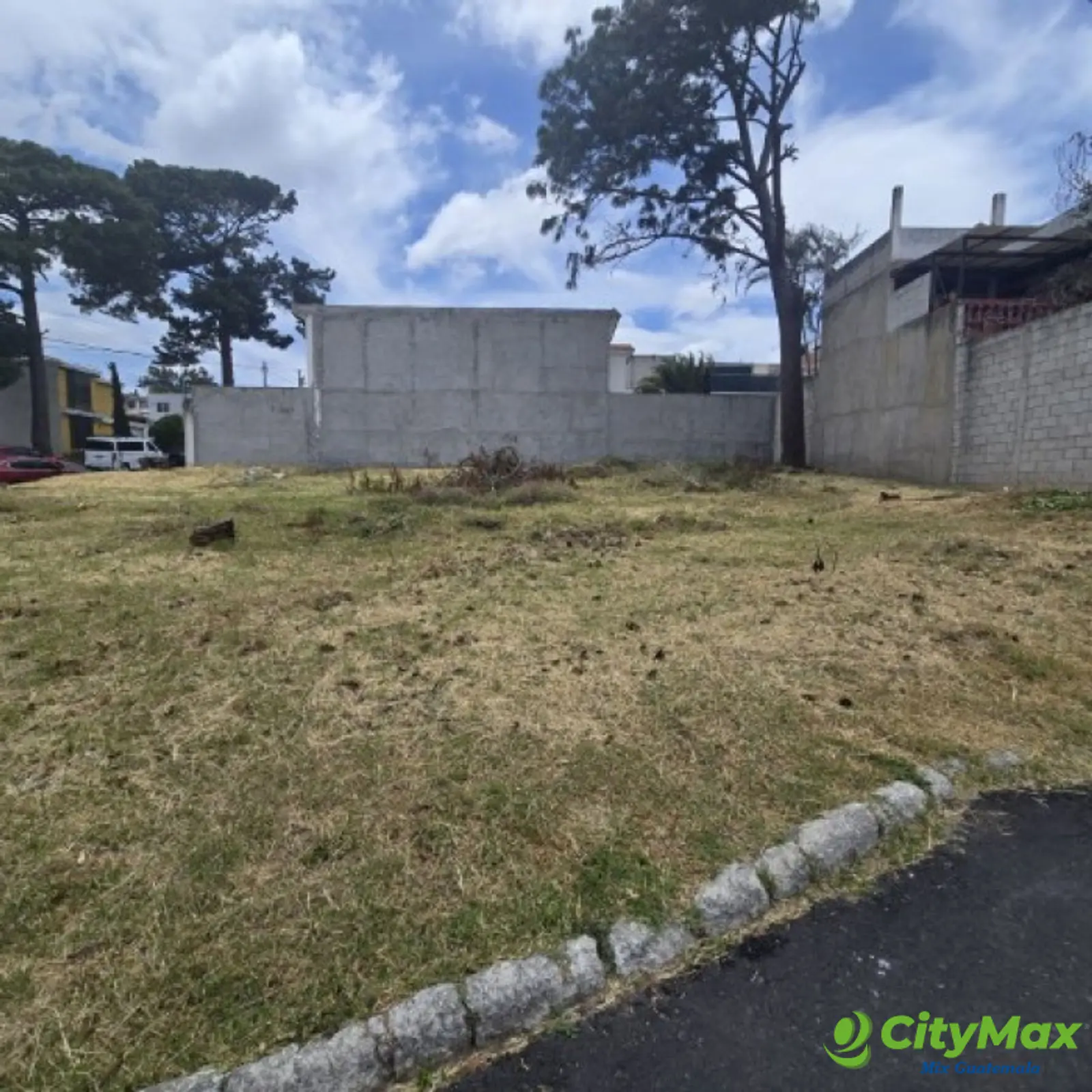Terreno en Venta Pinares de San Cristóbal, Zona 8 Mixco - foto 5