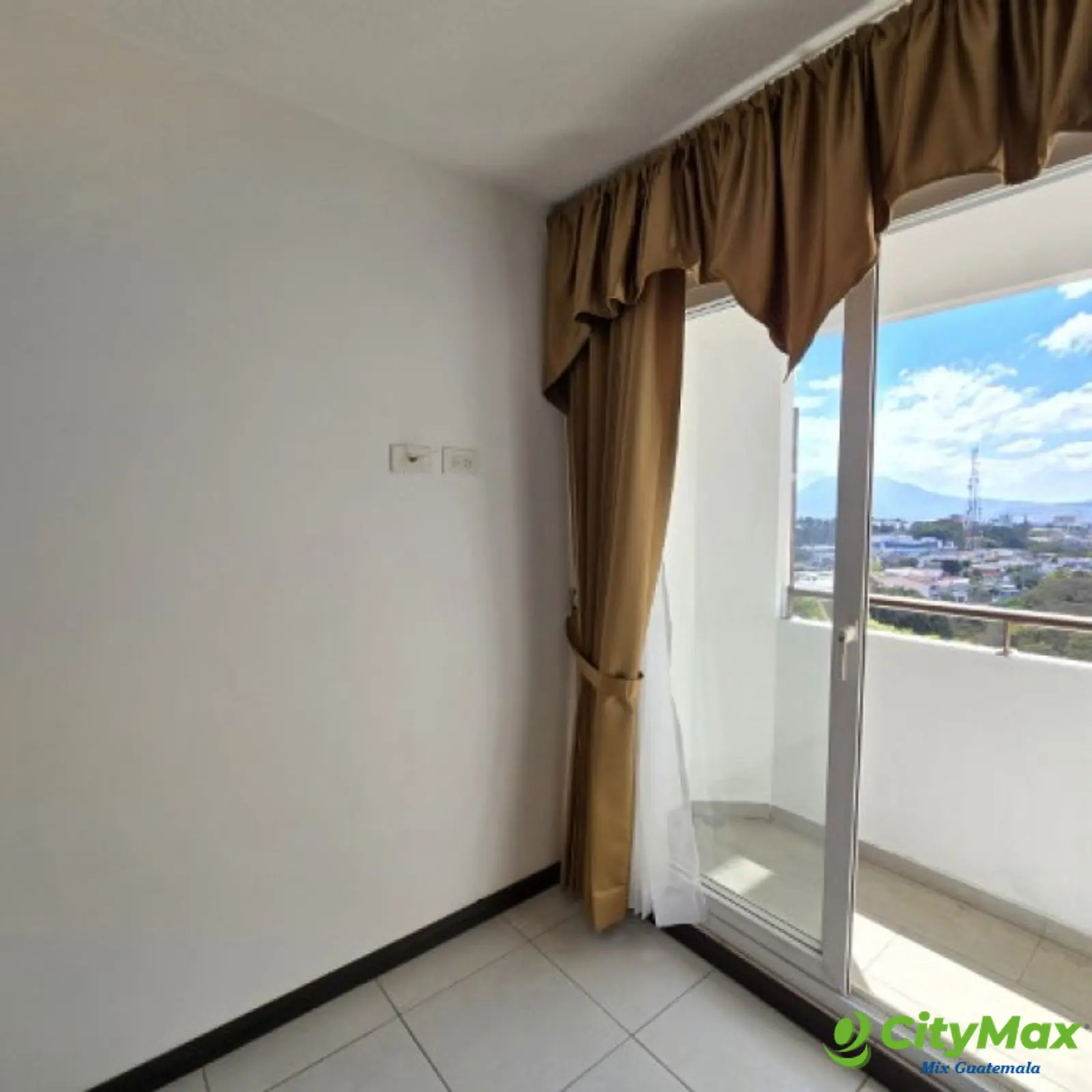 Apartamento en Renta Zona 11 Vistas de Las Charcas - foto 10