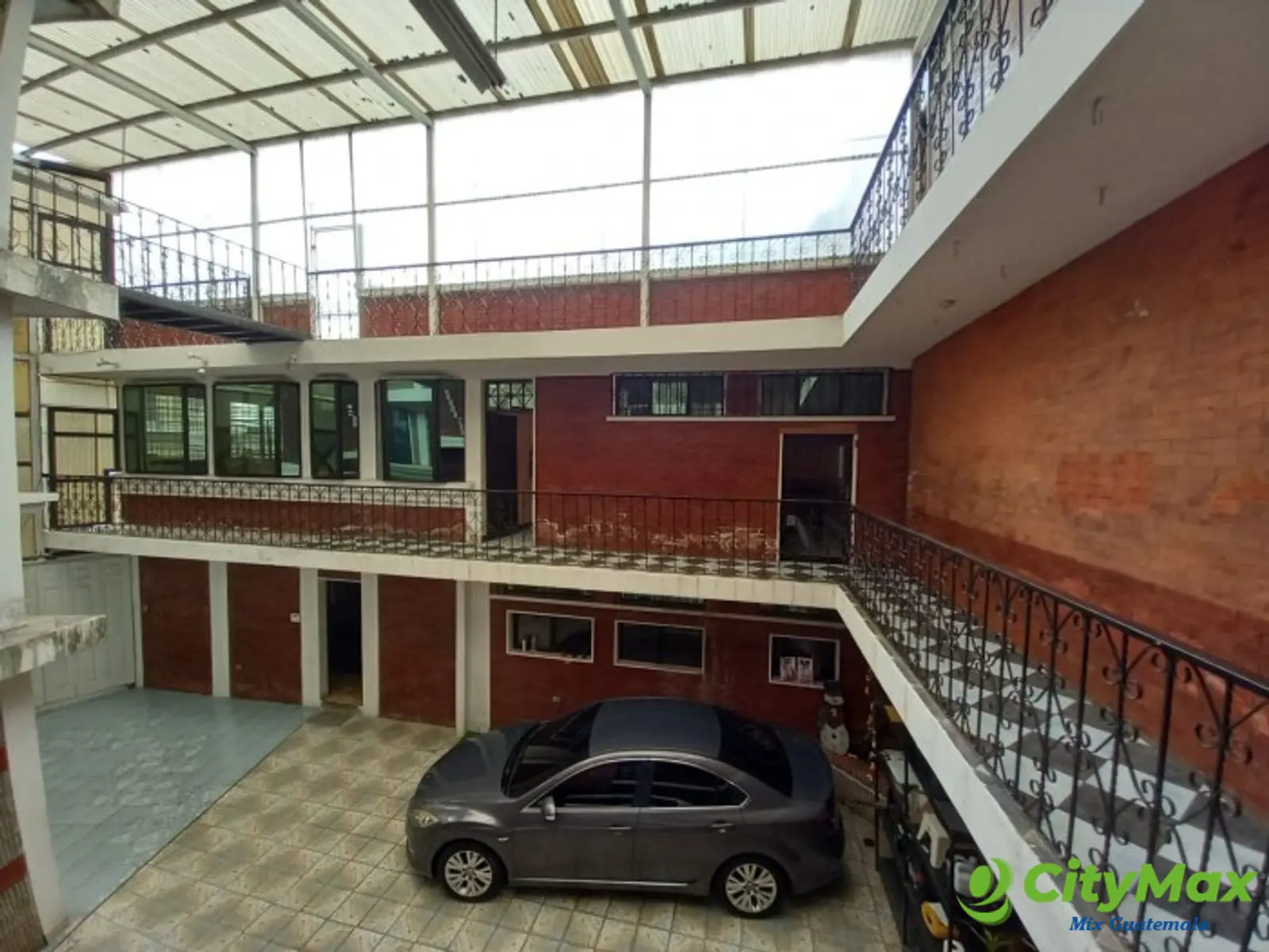 Casa grande en venta cerca a Carretera Interamericana  - foto 4
