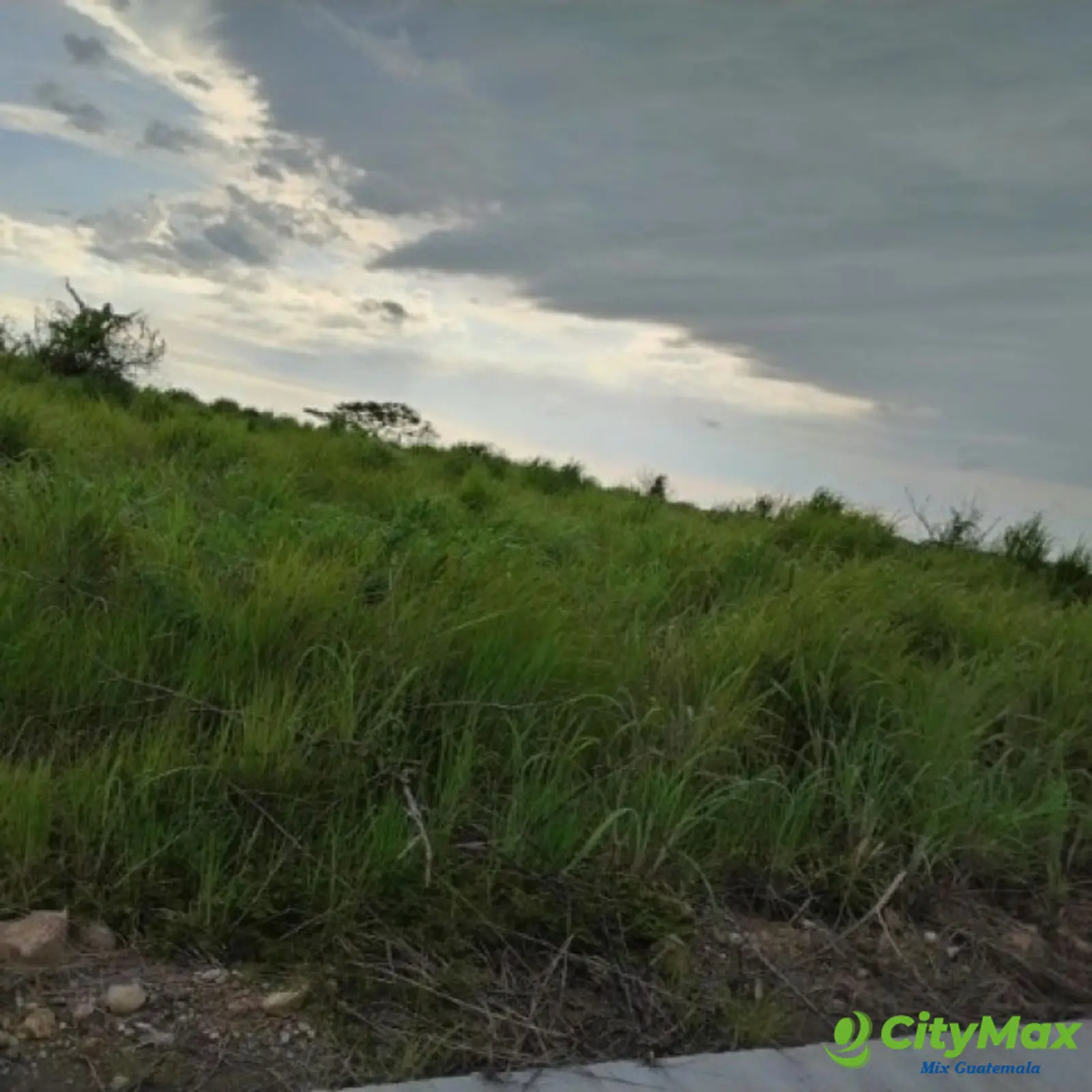 Terreno en Venta en Lagunas de Monterrico II, KM 117 - foto 2