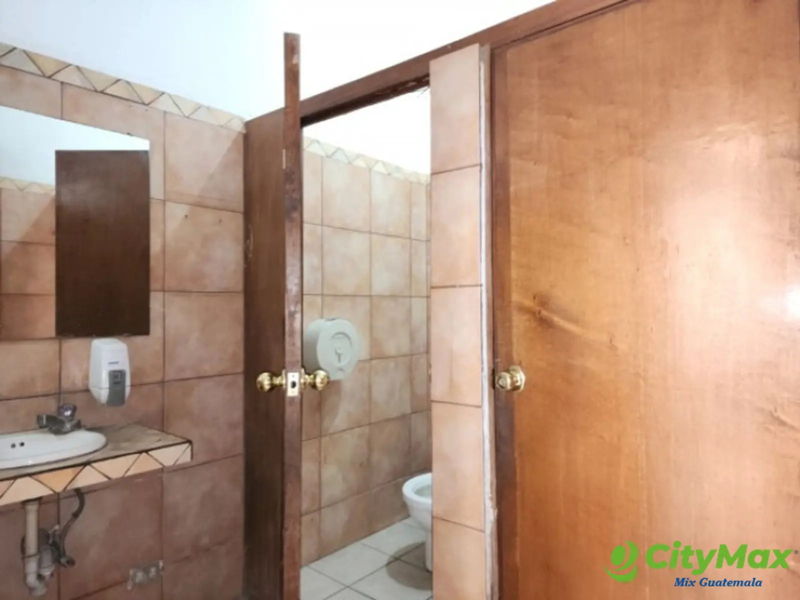 Propiedad en Renta Negocio-Oficina-Bodega San Cristóbal - foto 18