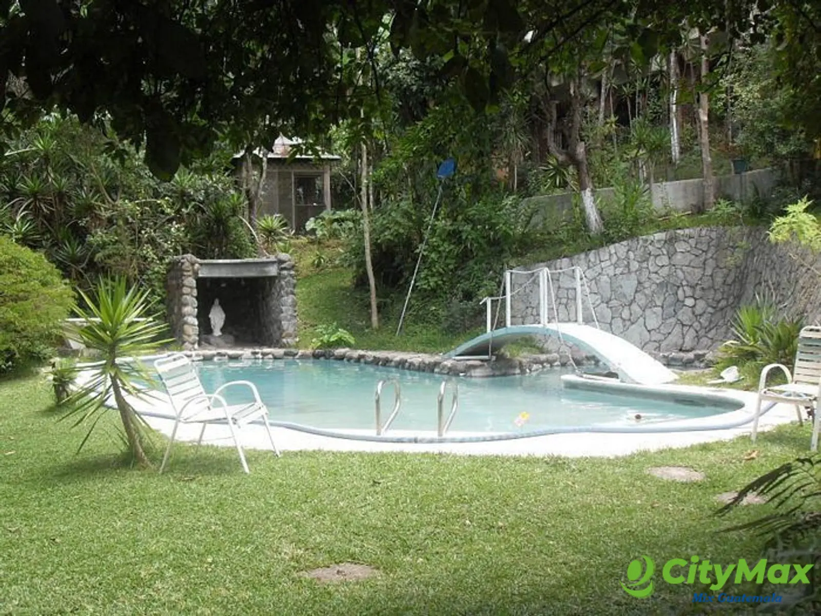 HERMOSA CASA EN EL ENCINAL ZONA 7  MIXCO  - foto 15