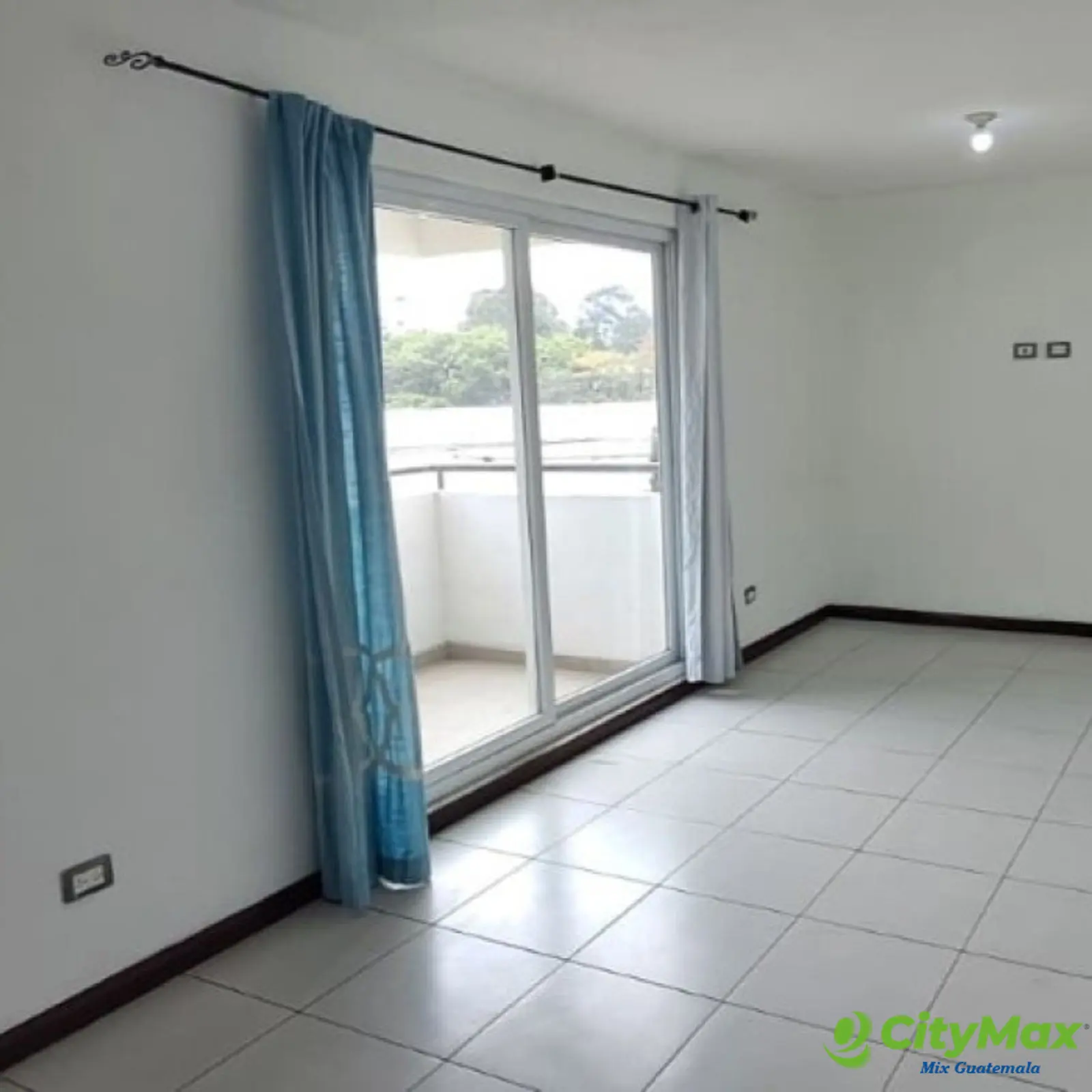 Apartamento en Alquiler Vistas de Las Charcas Zona 11 - foto 2