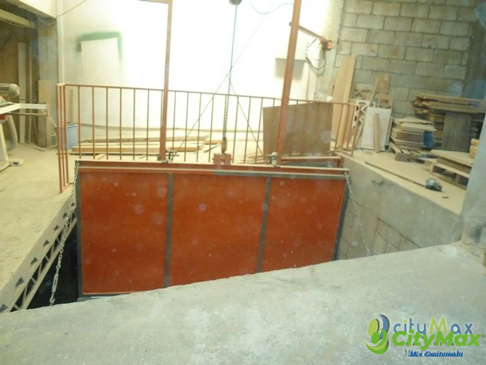 Vendo Bodega para Uso Comercial Bulevar San Cristobal - foto 12