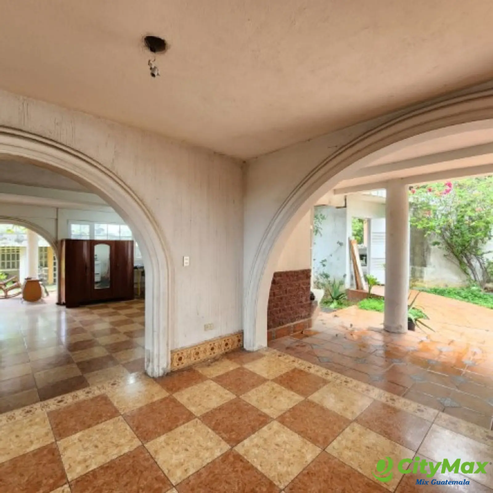 Casa en Venta Las Tres Ceibas Bulevar San Cristóbal - foto 2