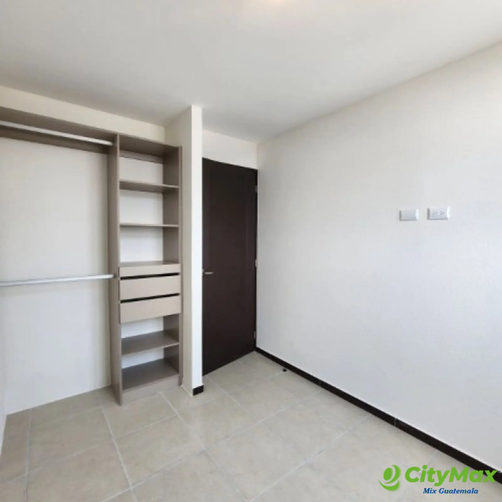 Apartamento en Renta Parque San Jorge Zona 11 Guatemala - foto 4