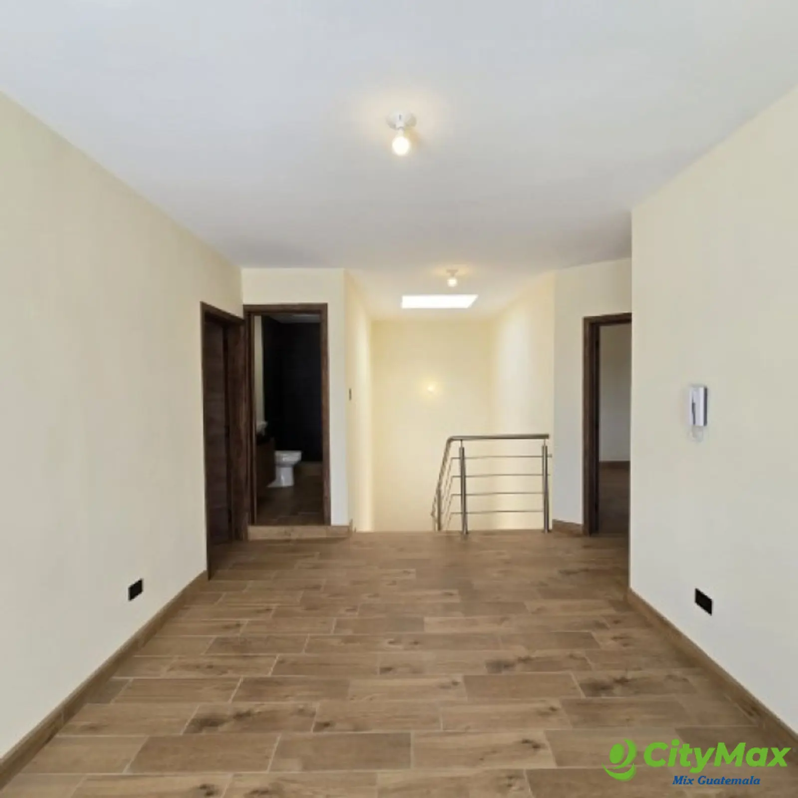 Casa Nueva en Renta Sector B1 San Cristóbal Z. 8 Mixco - foto 19