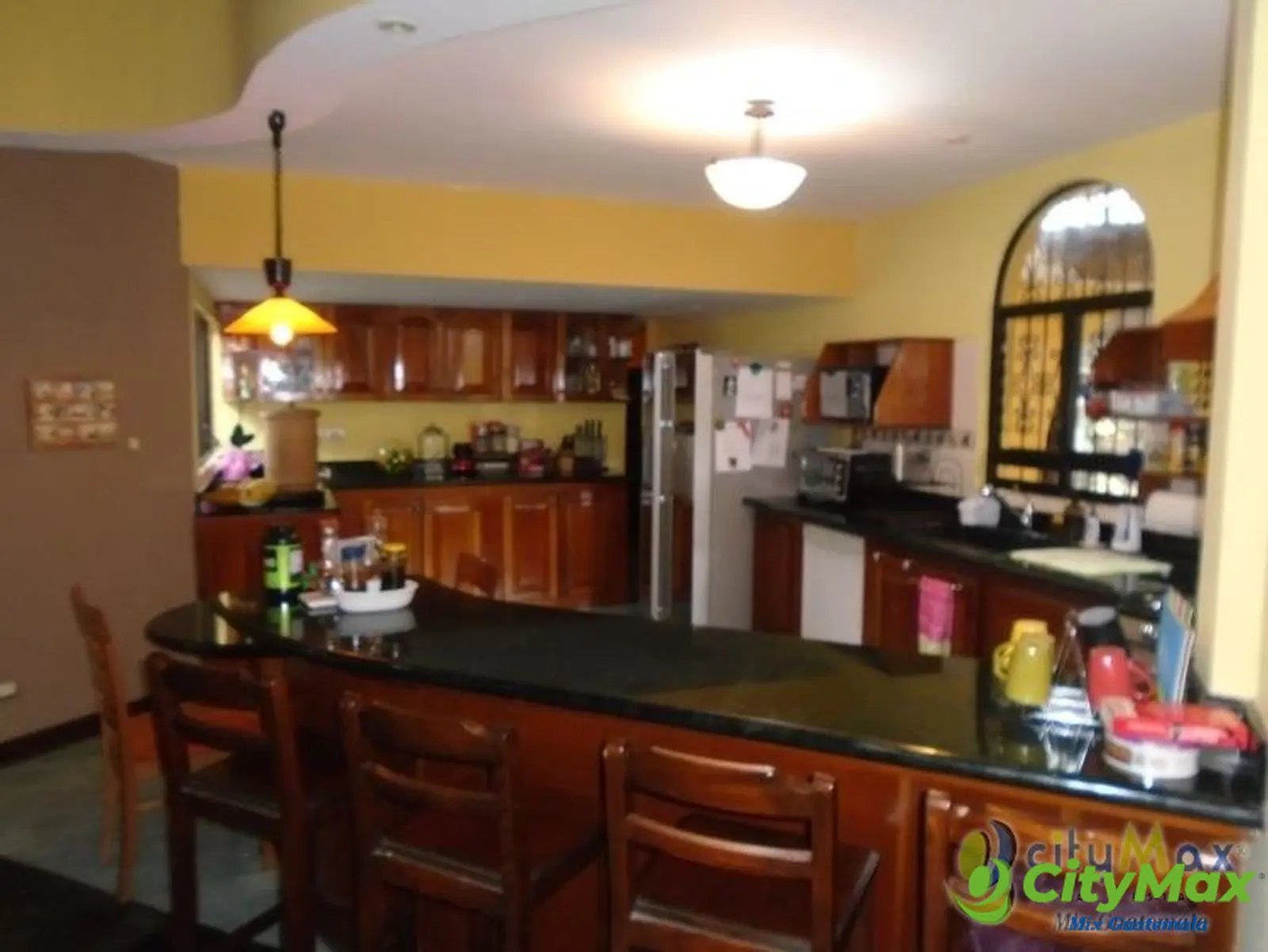 Hermosa y amplia casa de un nivel en San Cristóbal - foto 2