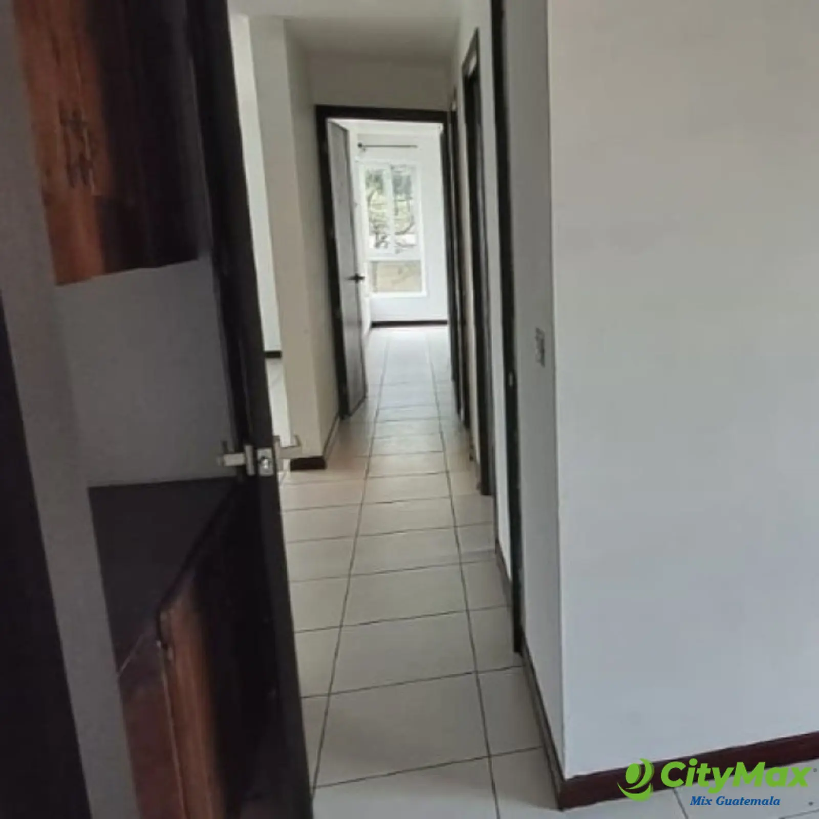 Apartamento en Alquiler Vistas de Las Charcas Zona 11 - foto 16