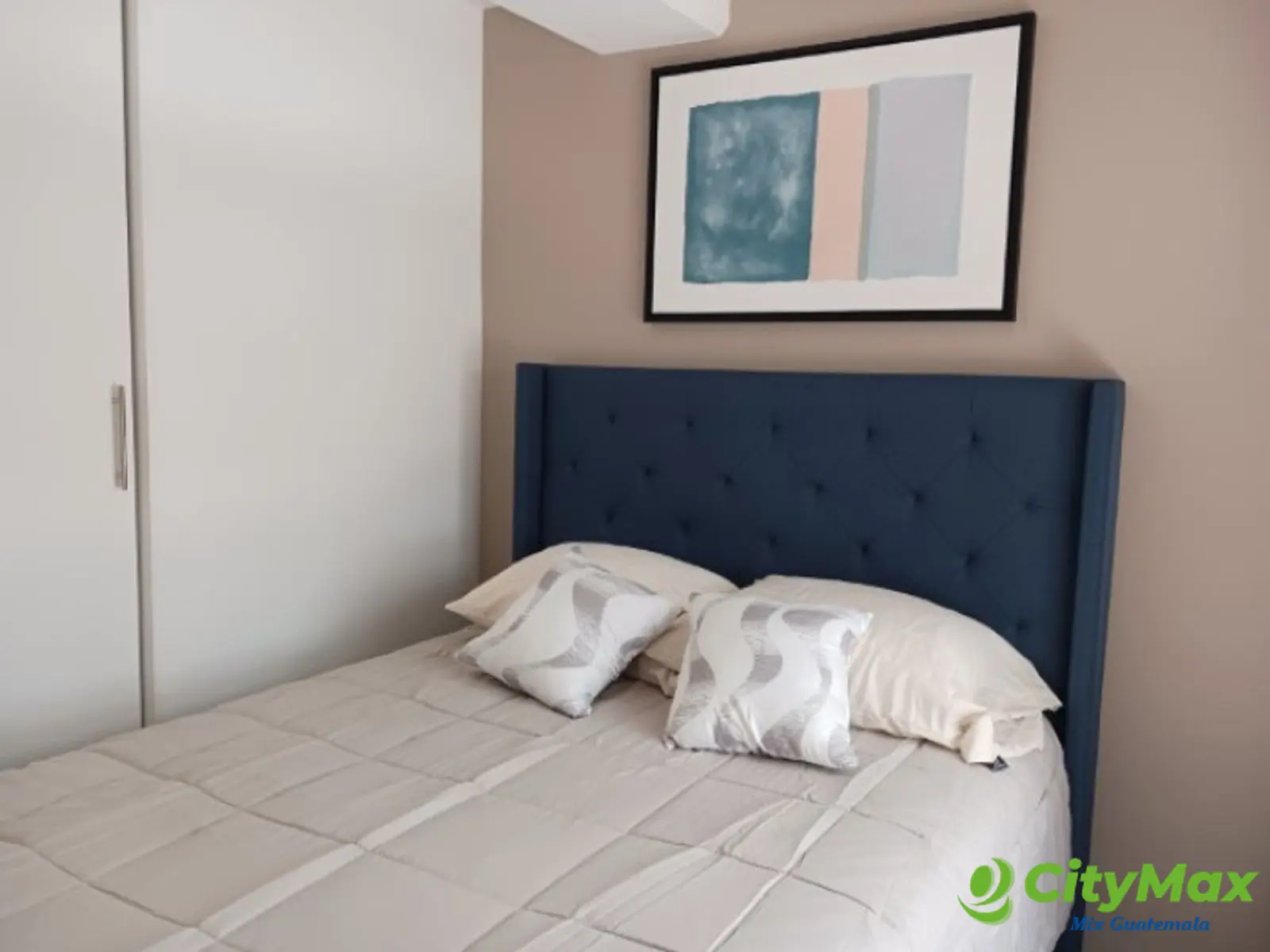 Apartamento Amueblado en Renta Zona 4 Guatemala, Modra - foto 11