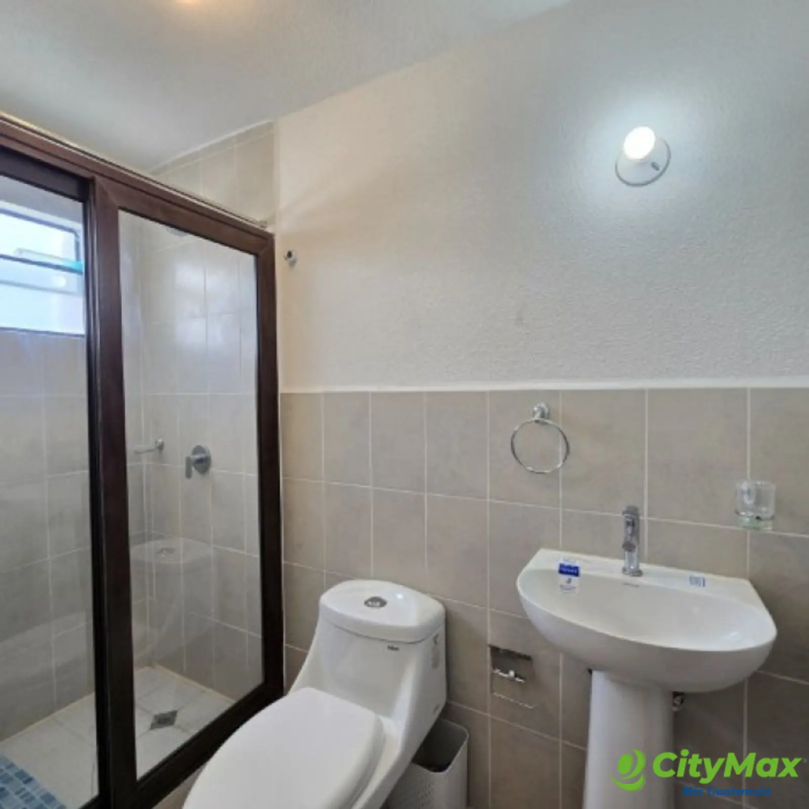 Casa en Renta Santa Fe Carretera a El Salvador (vacía) - foto 15