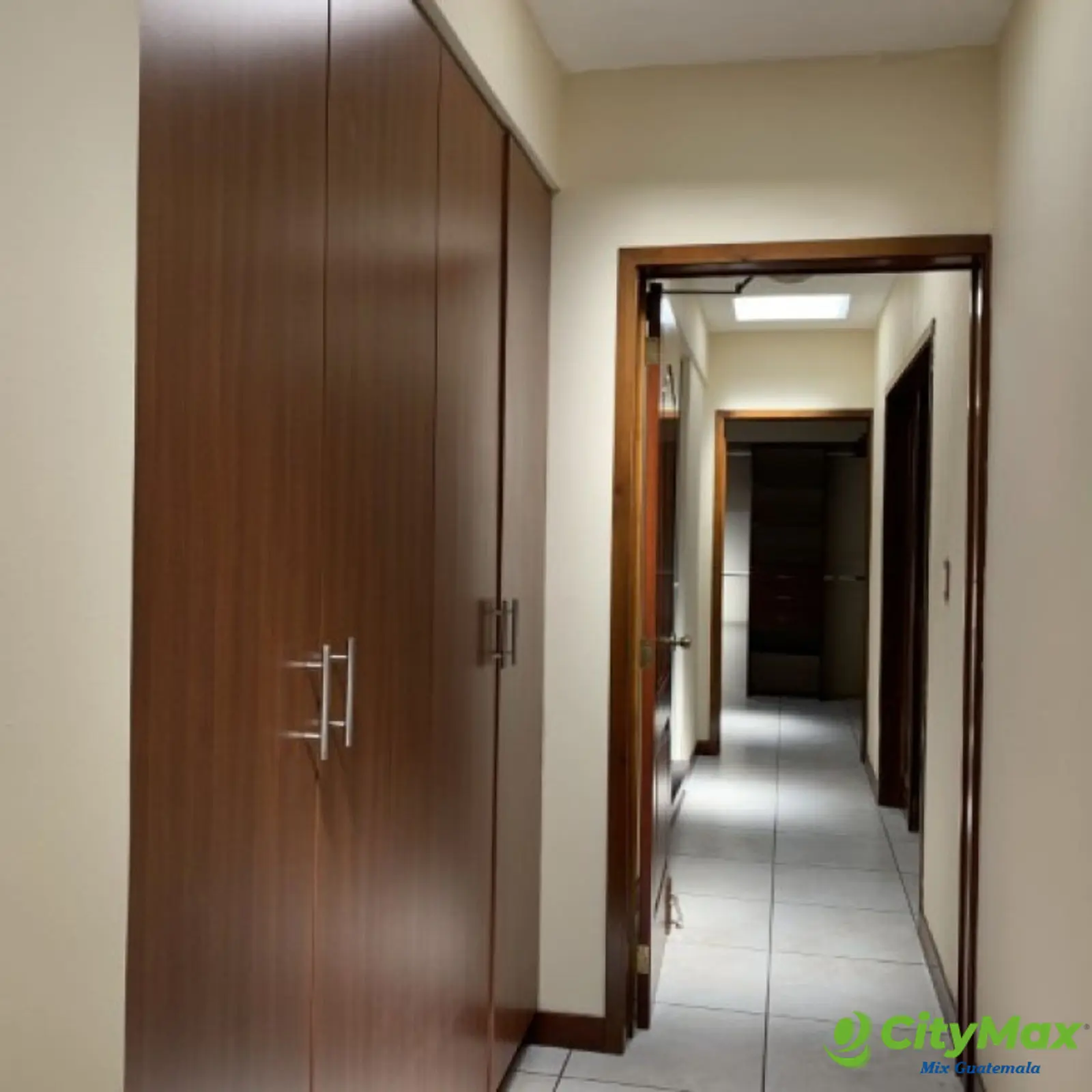 Casa en Venta Bosques de San Nicolas Zona 4 Mixco - foto 18