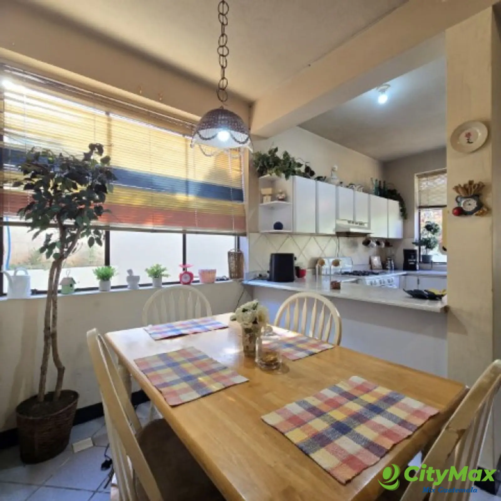 Casa en Venta Balcones de San Cristóbal, Guatemala - foto 14
