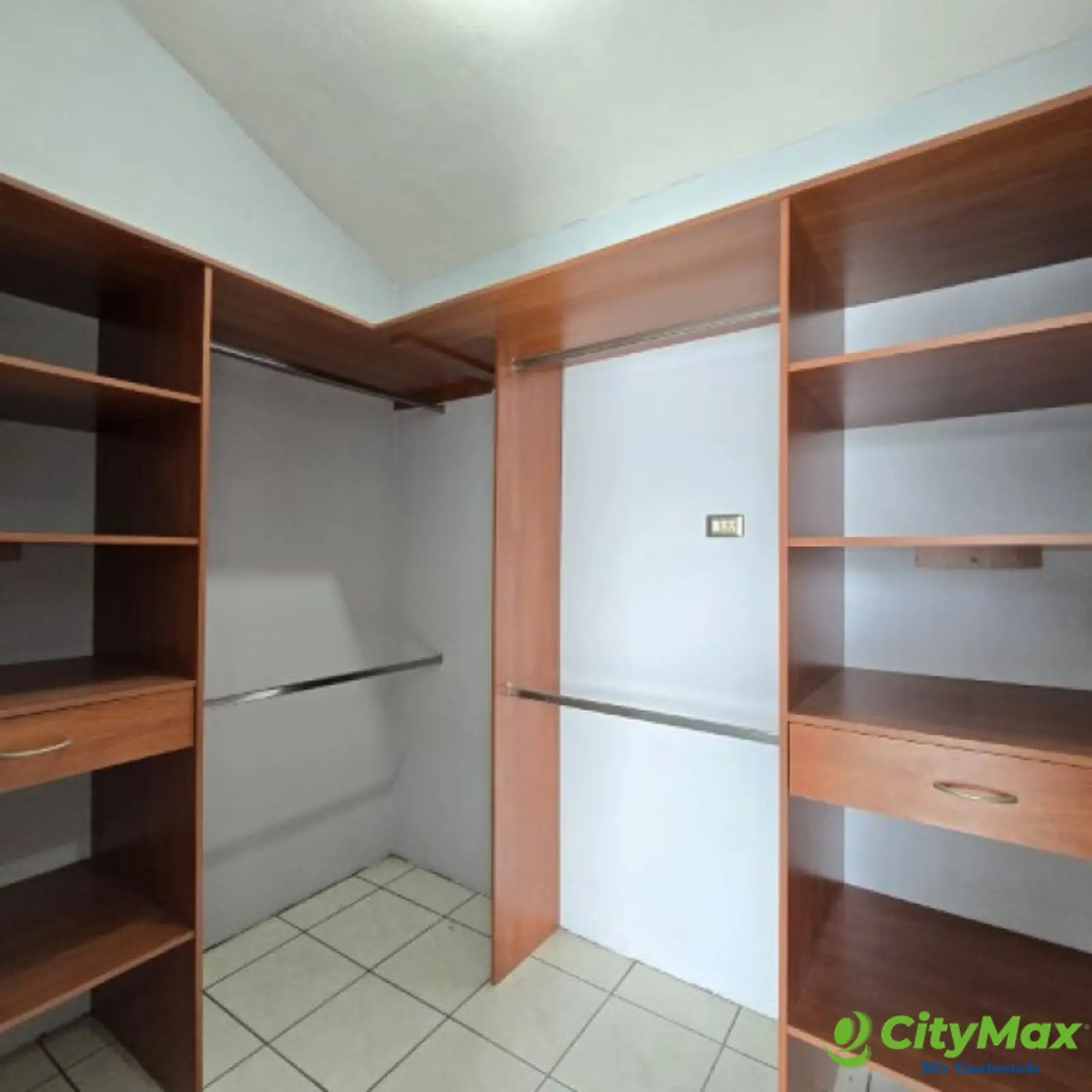 Casa con Amplio Terreno en Venta Bulevar San Cristóbal - foto 19
